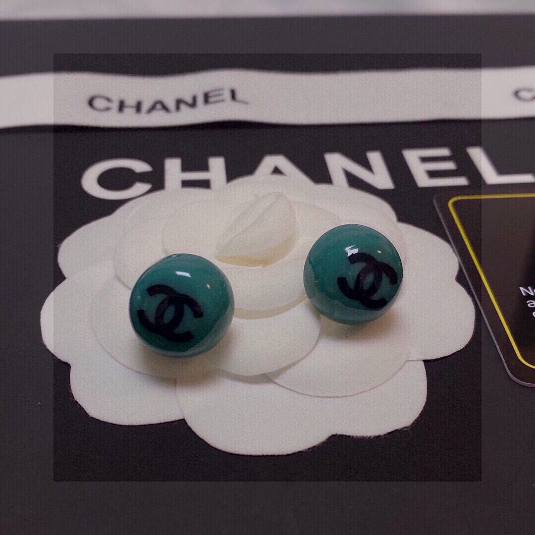 🌺🌺🌺Chanel 小香风网红 同款 最高代购级别耳环耳钉 原版黄铜 925纯银 针 顶级原单品质、最高