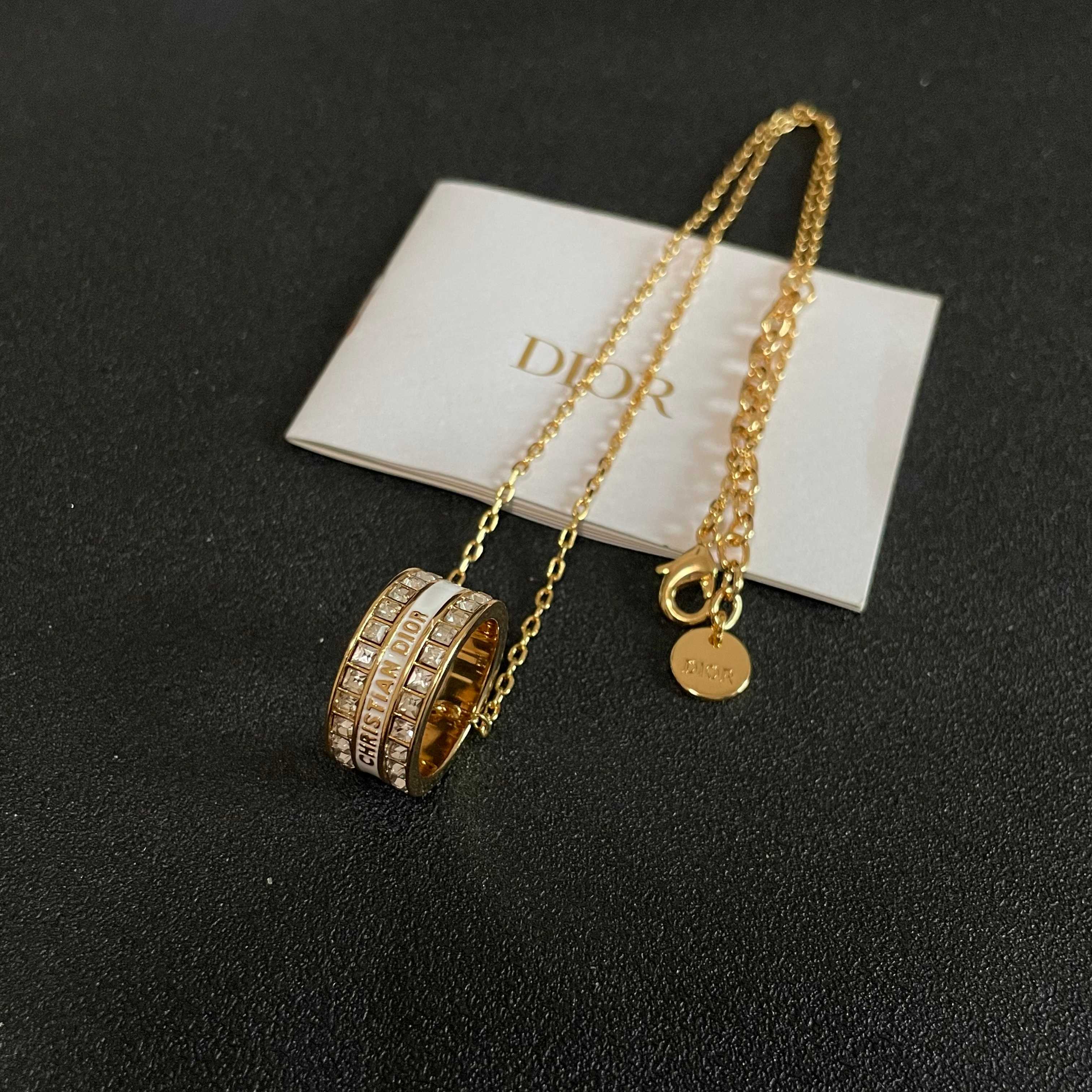 👑Dior 迪奥  中古 项链 专柜一致上新 精选原版一致 黄铜材质 甜美气质高雅.