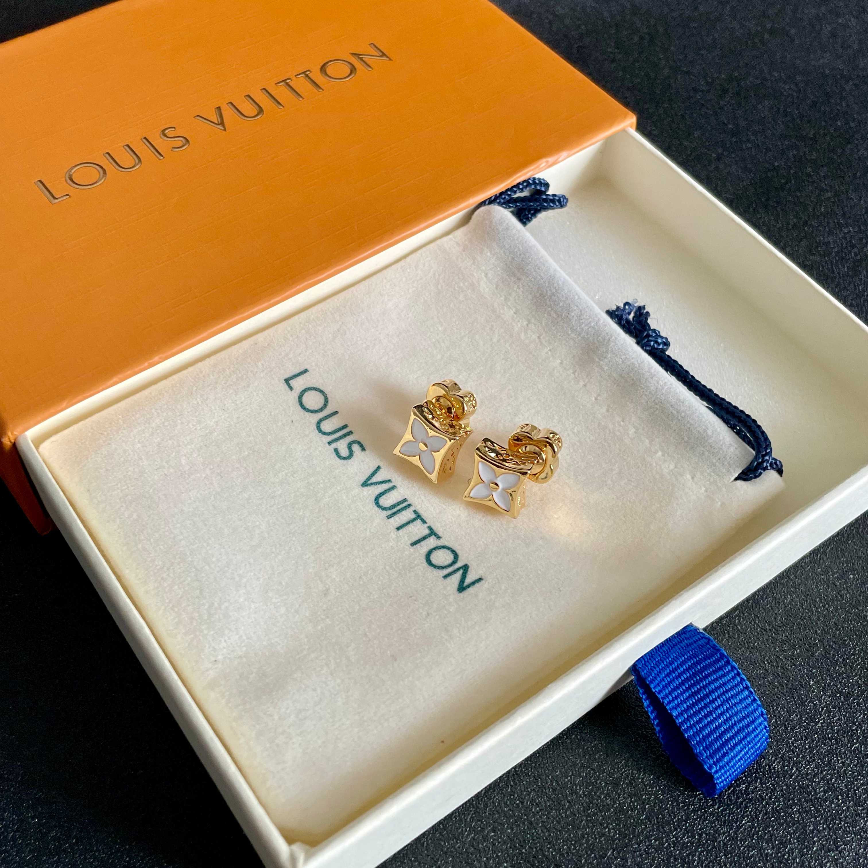 👑Lv 路易威登 2025年早春新品耳钉 经典老花耳环 超精工cnc工艺技术 上身美美哒 特别适合夏日搭