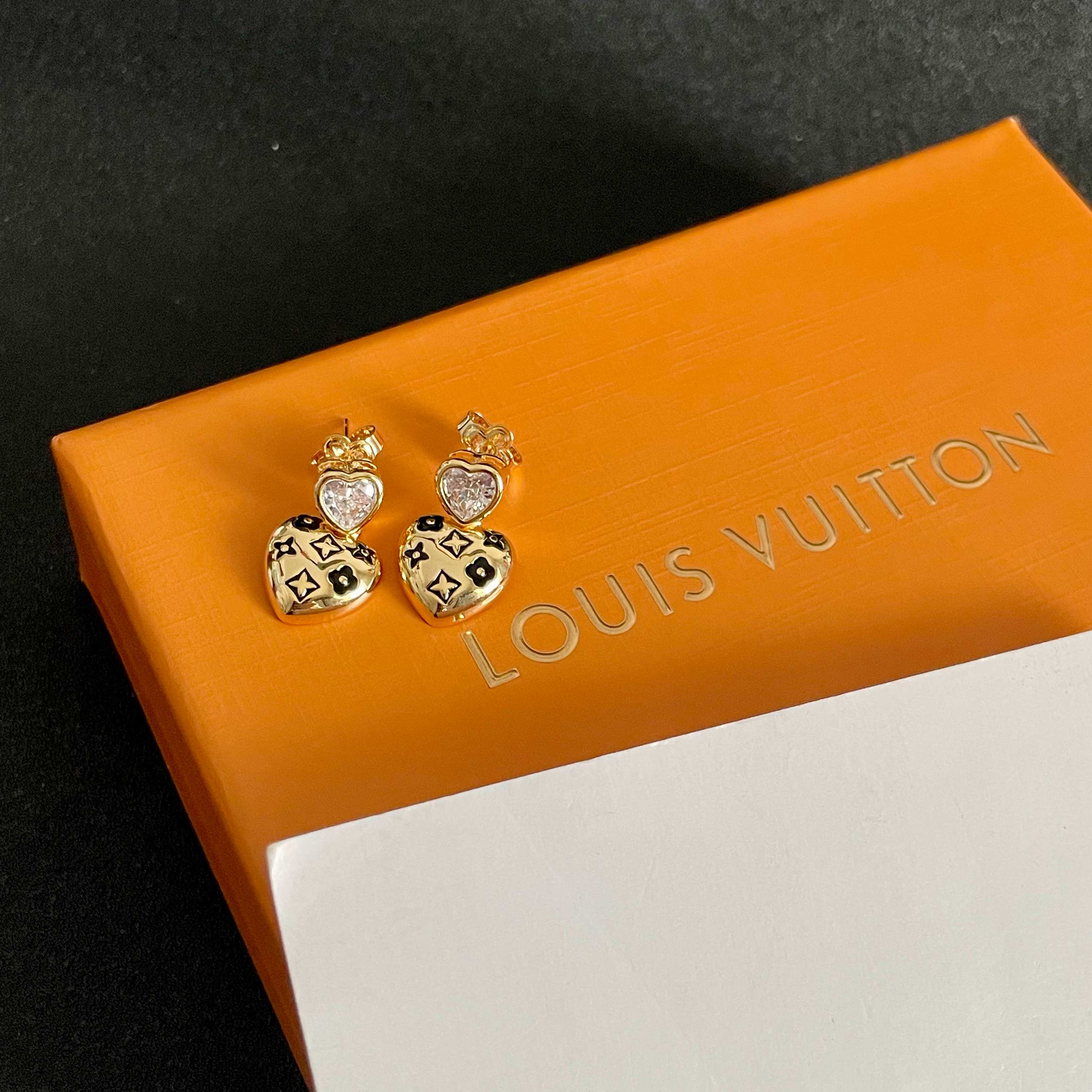 👑Lv 路易威登 2025年早春新品耳钉 经典老花耳环 超精工cnc工艺技术 上身美美哒 特别适合夏日搭
