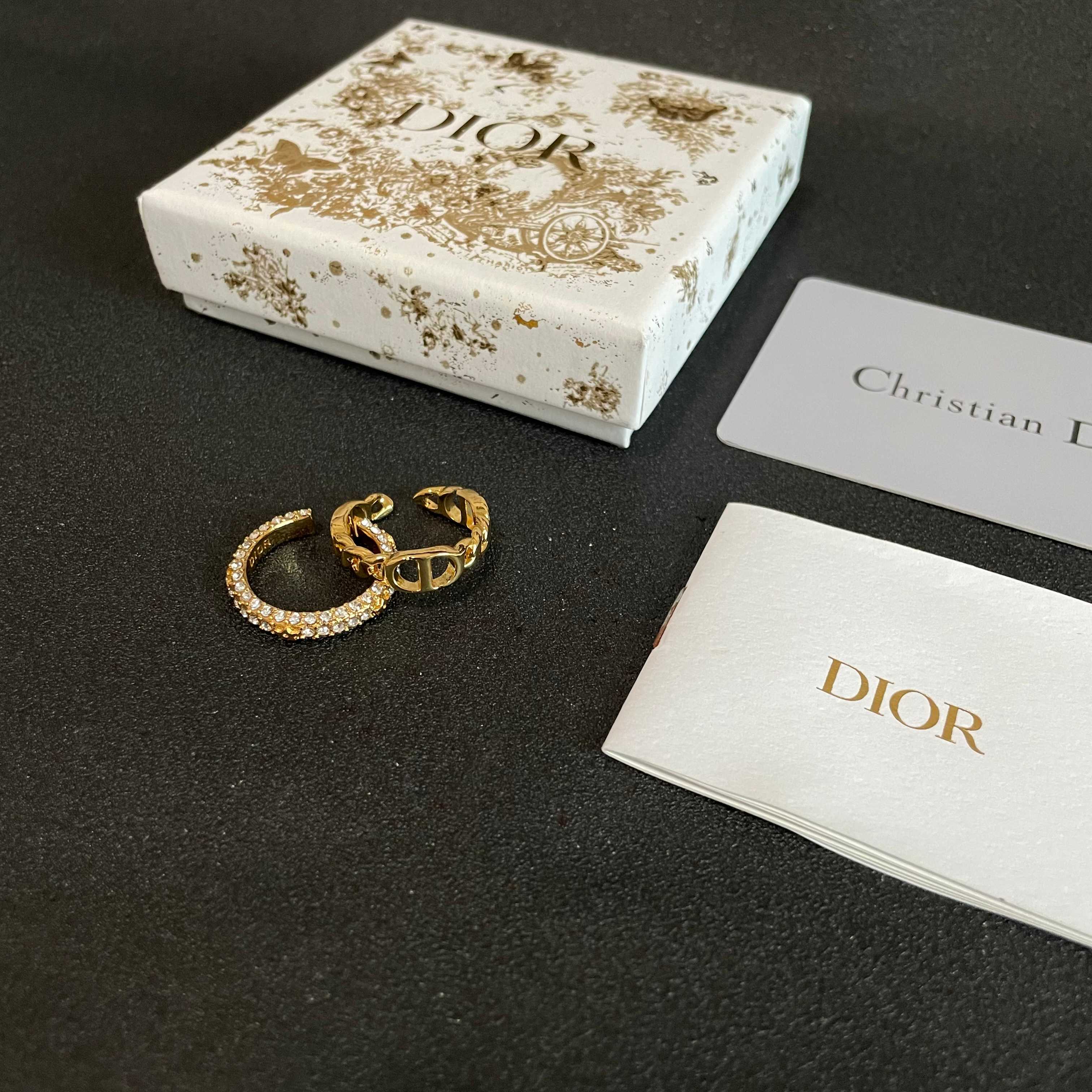 Stylish P240 Diau CD Letter Ring Fashion Suit: Superb Summer Set. - 图片 5