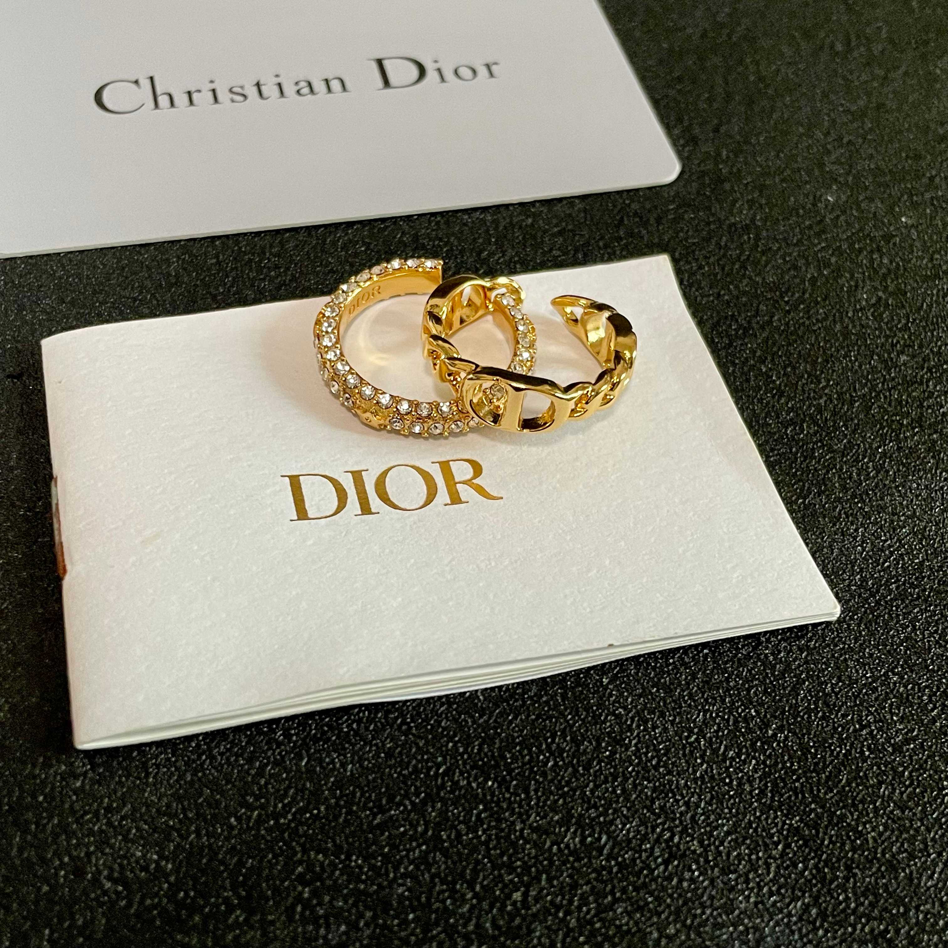 Stylish P240 Diau CD Letter Ring Fashion Suit: Superb Summer Set. - 图片 8