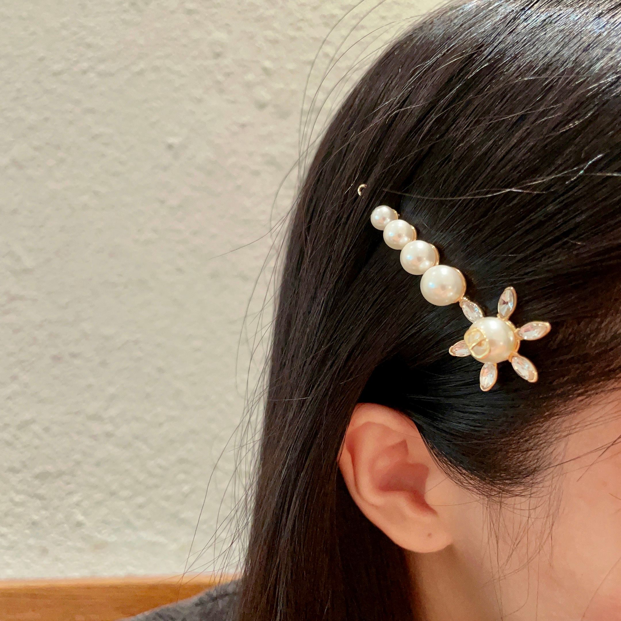  Dior 迪奥 星星 DIOR发夹 专柜新款上市 美得不要不要的 唯美 浪漫 人手必备款 火爆小红书 