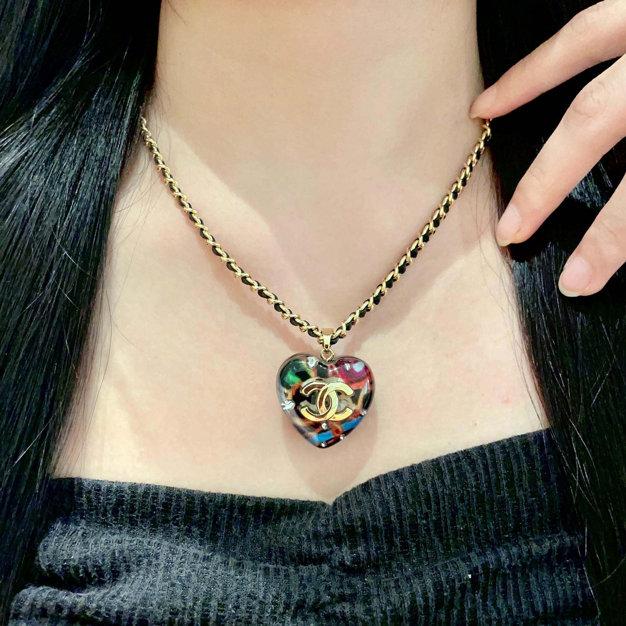  Chanel香奈儿 中古 字母项链👀小香家的款式真心无需多介绍😘🎶每一款都超好看，精致大方，非常显气质