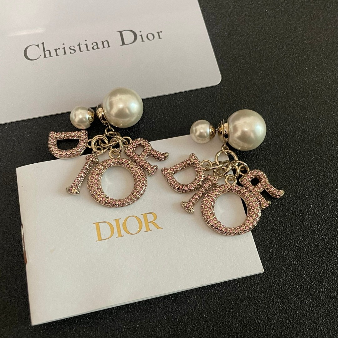👑Dior 迪奥 中古 耳环 专柜一致上新 精选原版一致 黄铜材质 甜美气质高
