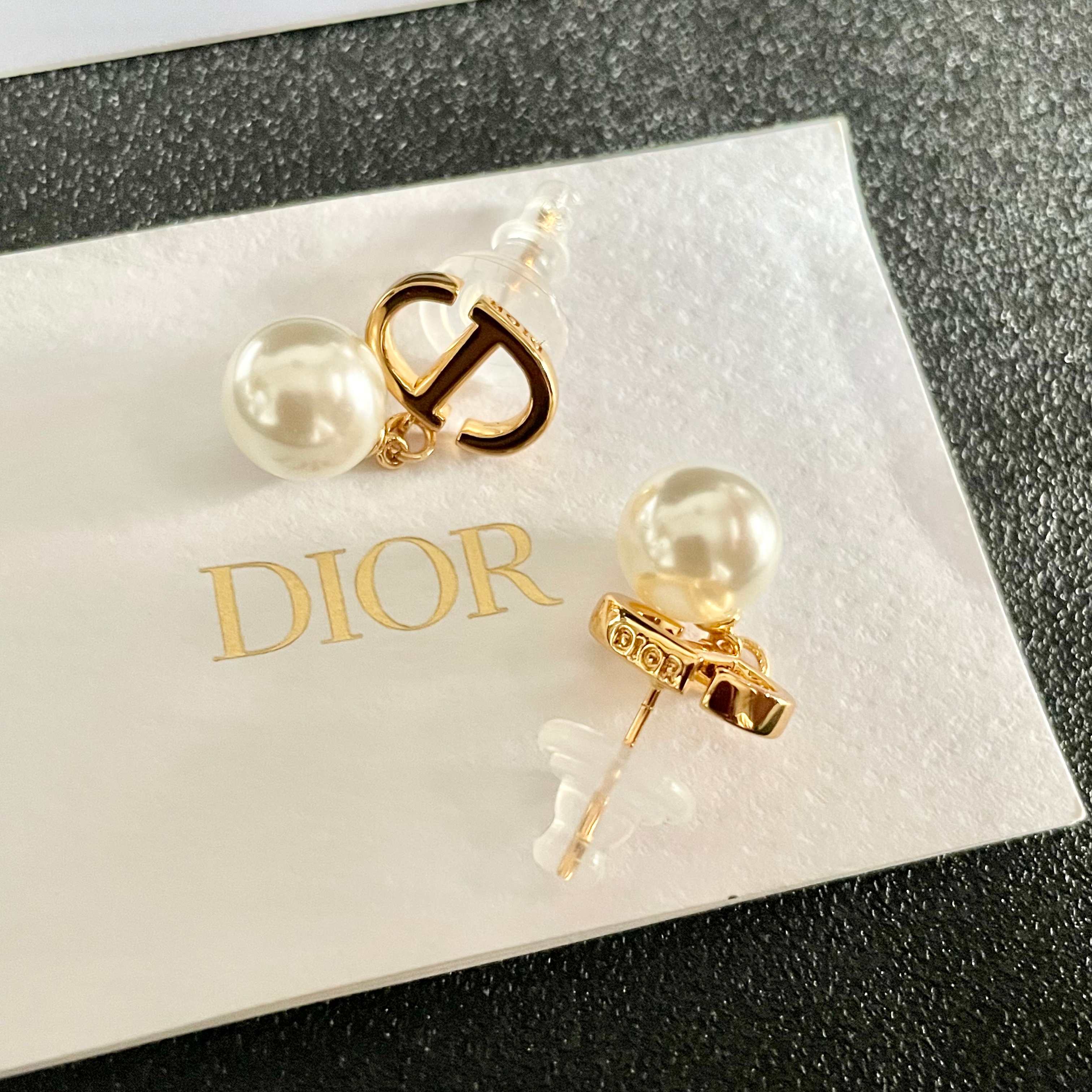 👑Dior 迪奥 中古 耳环 专柜一致上新 精选原版一致 黄铜材质 甜美气质高