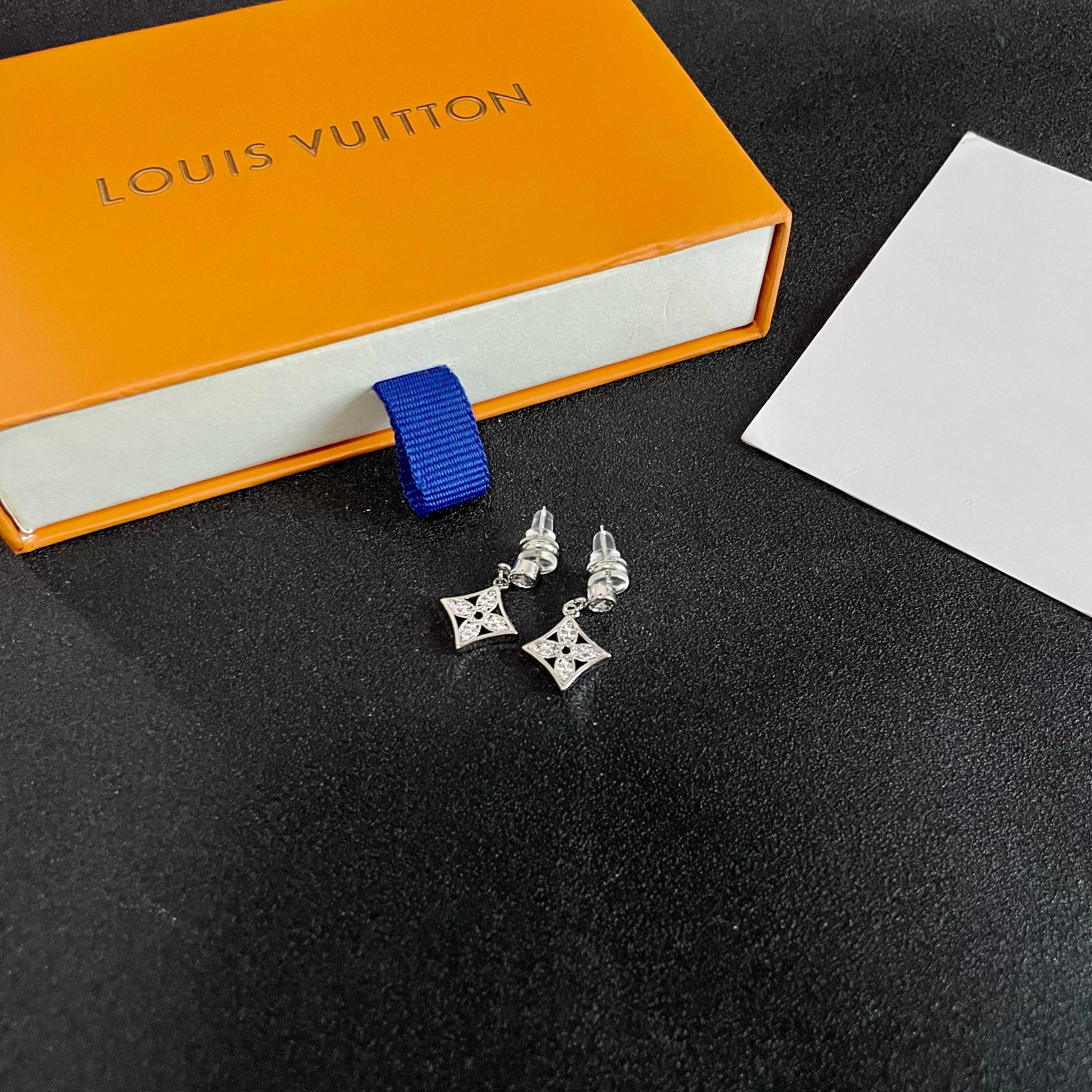 👑Lv 路易威登 2025年早春新品耳钉 经典老花耳环 超精工cnc工艺技术 上身美美哒 特别适合夏日搭