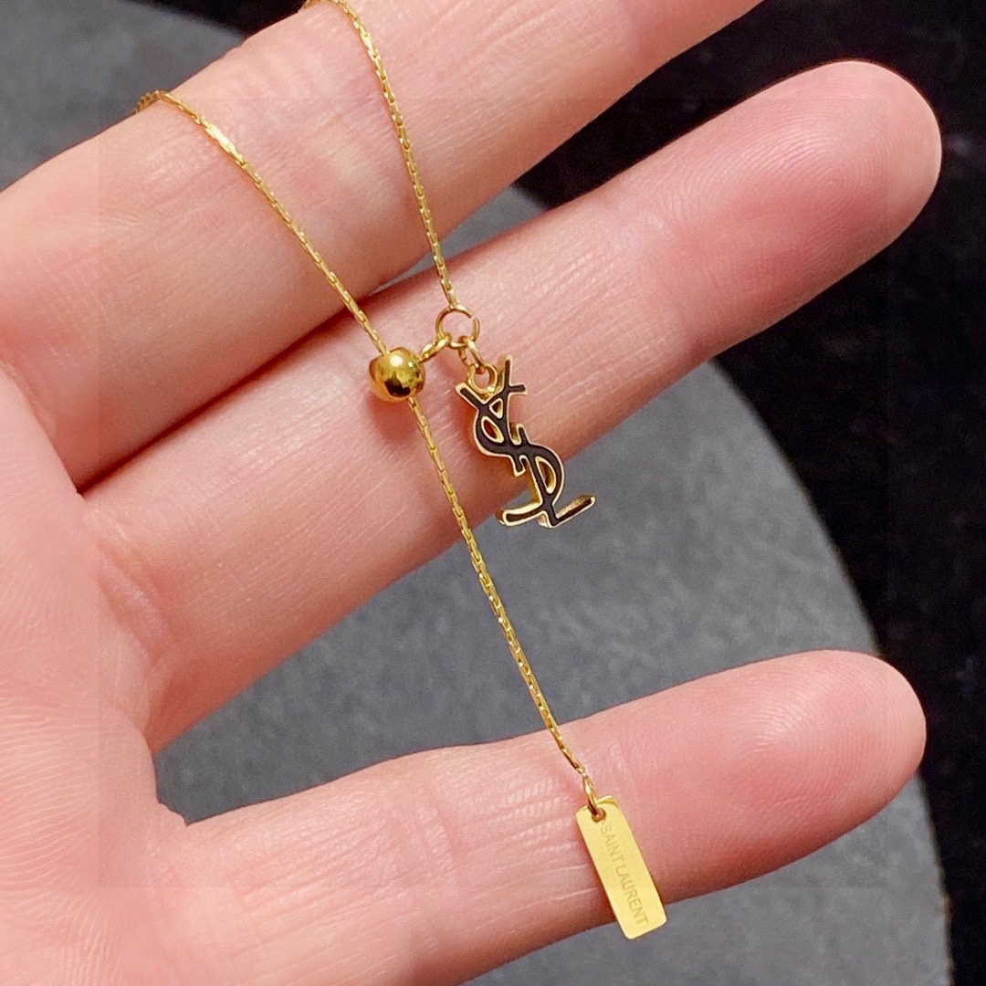 YSL P250: Elegant 14K-Coated Steel Watch with Bold Design Style - 图片 8