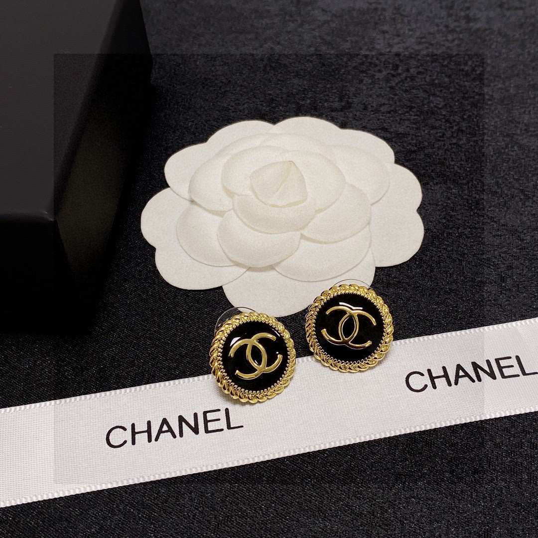 👑小香 CHANEL火爆新品  中古金个性时尚双C耳钉  代购级别 一比一品质 优雅大方精工设计   非