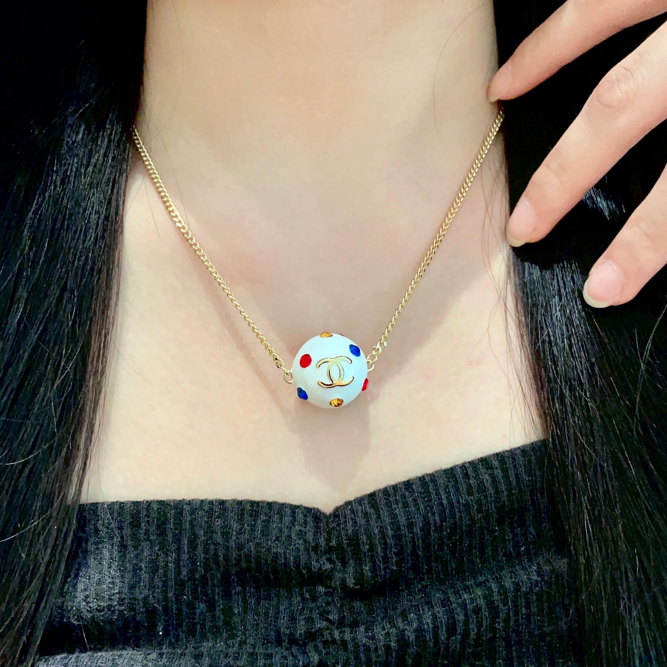  Chanel香奈儿 中古 字母项链👀小香家的款式真心无需多介绍😘🎶每一款都超好看，精致大方，非常显气质