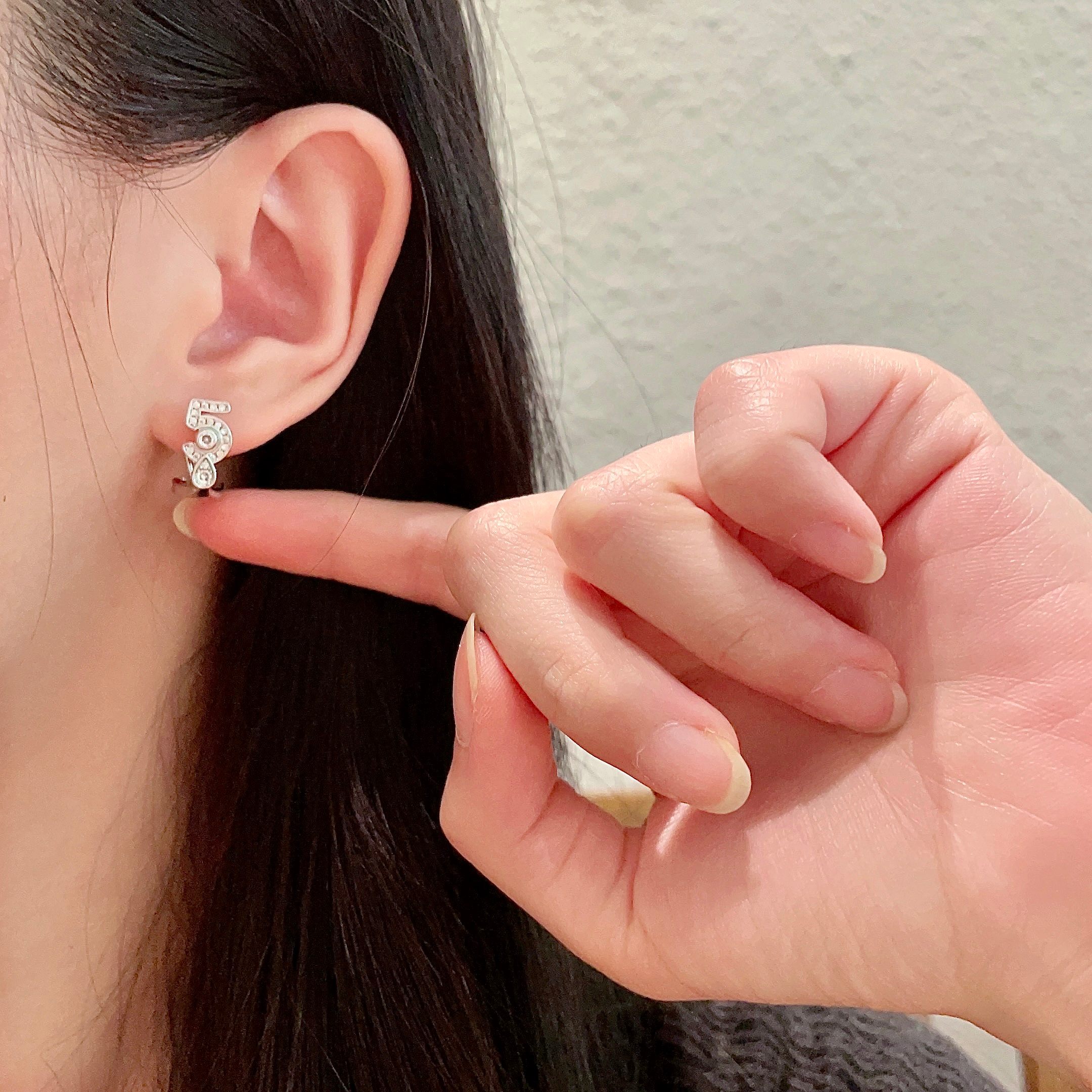  Chanel香奈儿 中古 双C耳钉👀原版复刻logo 小香家的款式真心无需多介绍😘🎶每一款都超好看，精