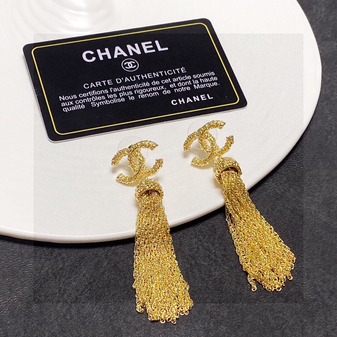  香奈儿CHANEL高端双C长款古金流苏耳钉‼️👍业内唯一与原版一摸一样的原单货！✨每一个细节媲美专柜正