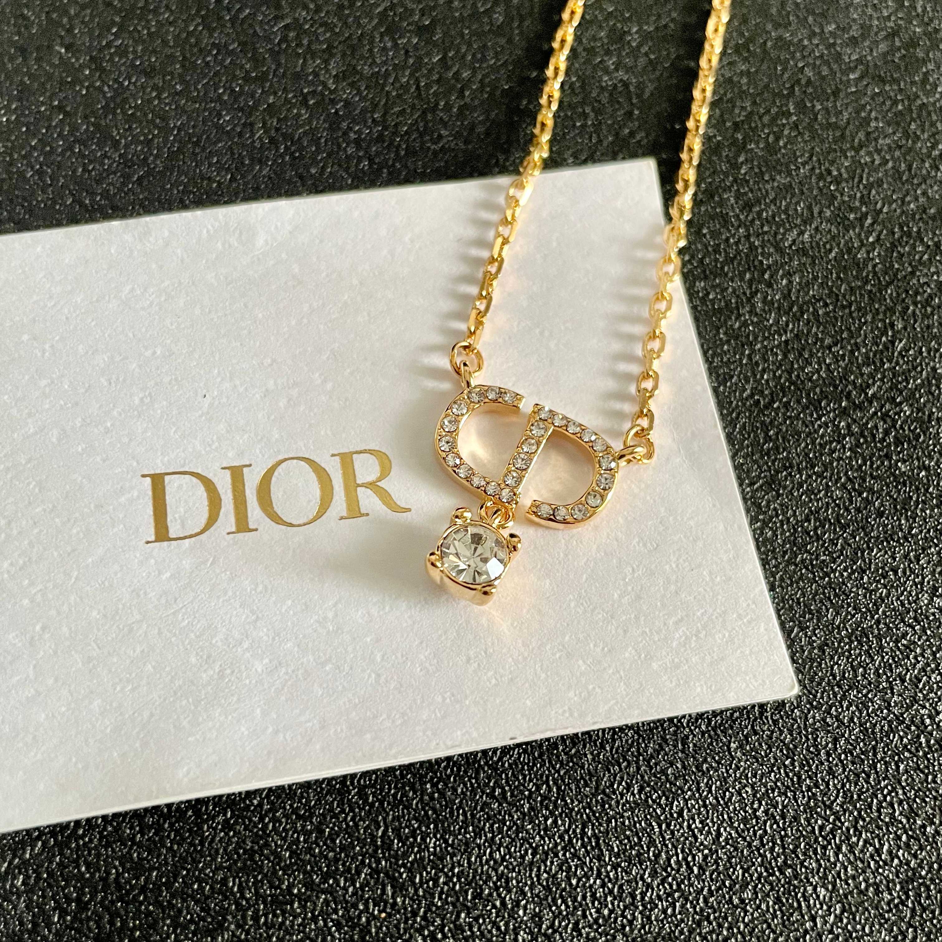 👑Dior 迪奥  中古 项链 专柜一致上新 精选原版一致 黄铜材质 甜美气质高雅.