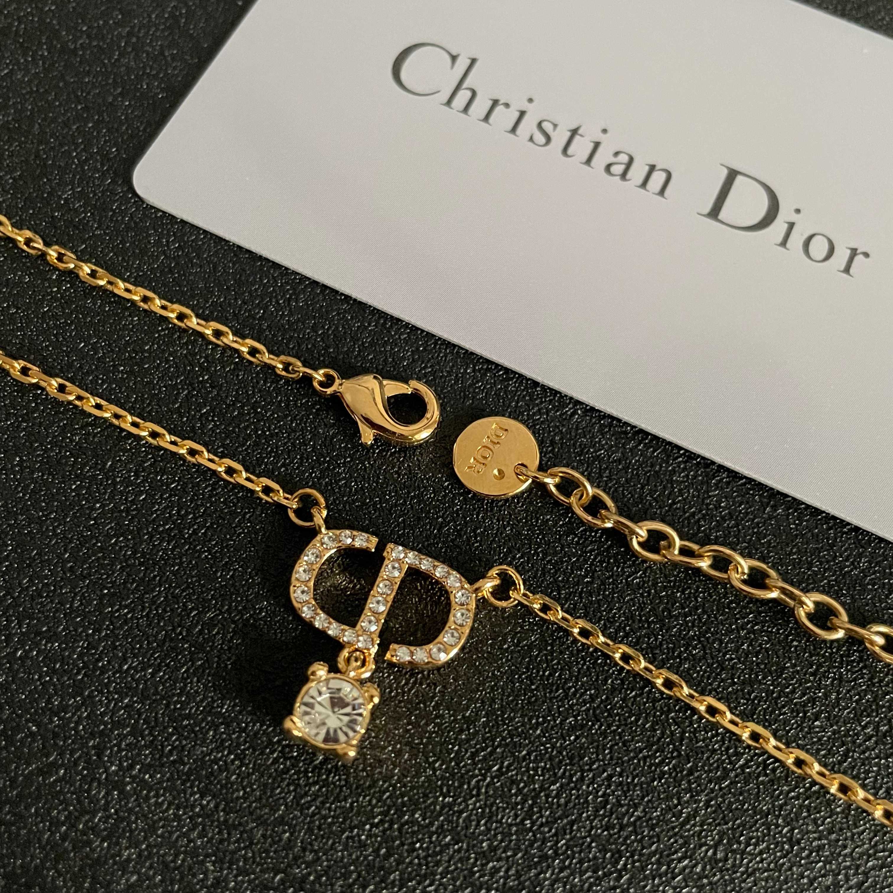 👑Dior 迪奥  中古 项链 专柜一致上新 精选原版一致 黄铜材质 甜美气质高雅.
