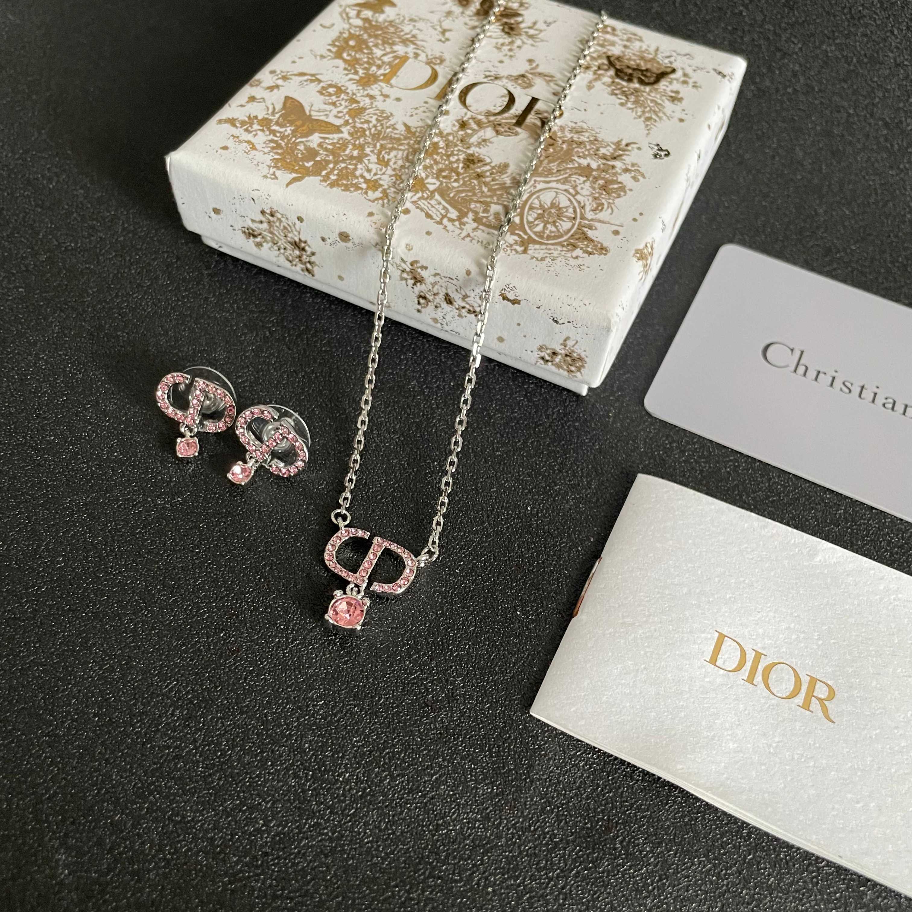 👑Dior 迪奥 中古 耳环 专柜一致上新 精选原版一致 黄铜材质 甜美气质高