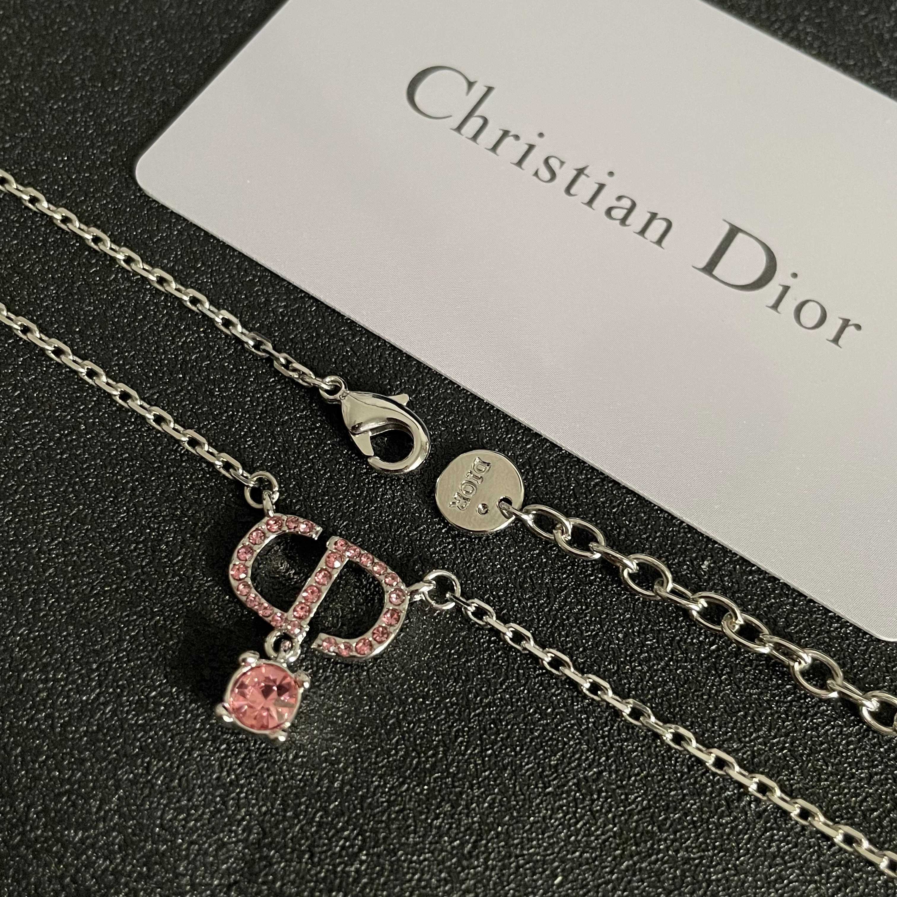 👑Dior 迪奥  中古 项链 专柜一致上新 精选原版一致 黄铜材质 甜美气质高雅.