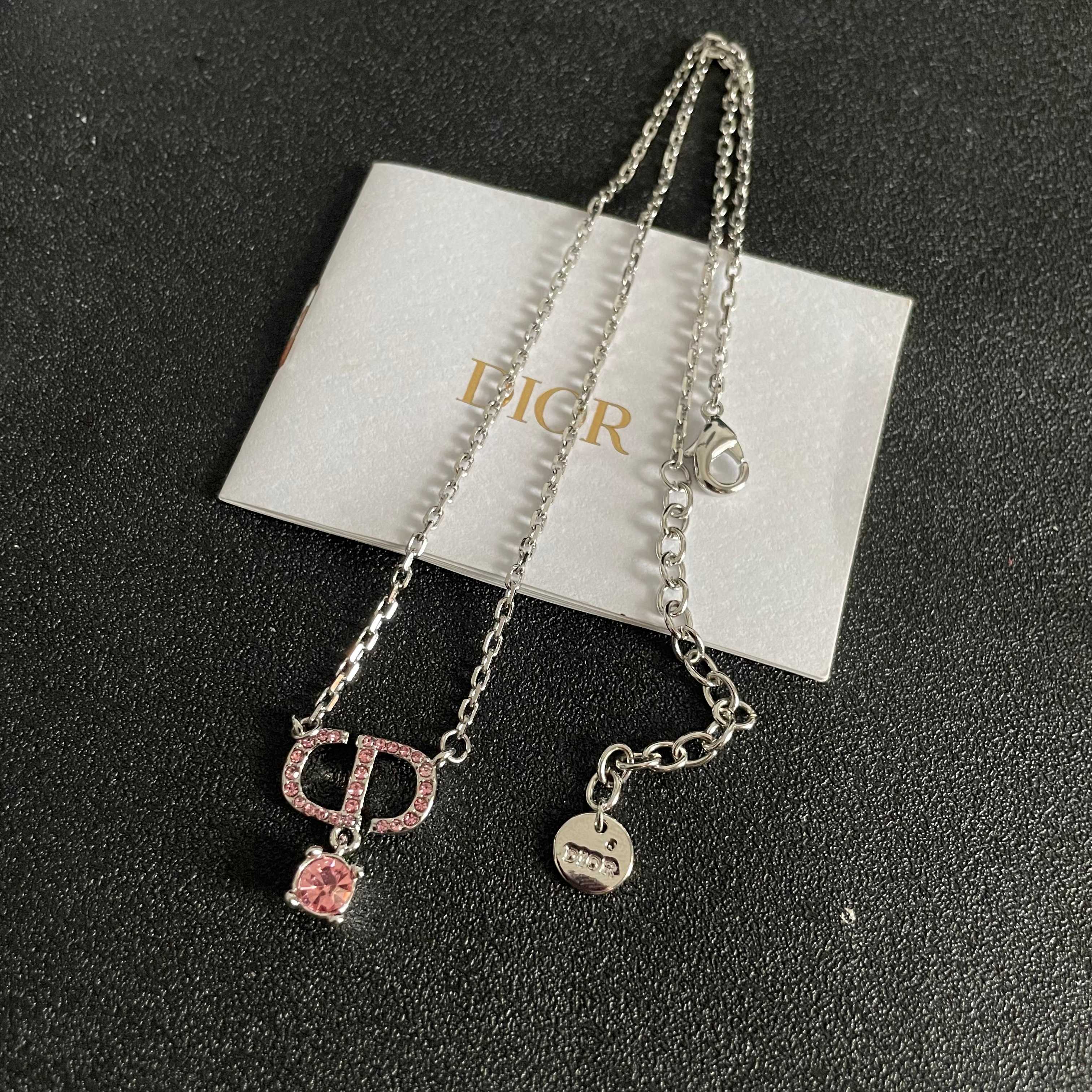 👑Dior 迪奥  中古 项链 专柜一致上新 精选原版一致 黄铜材质 甜美气质高雅.