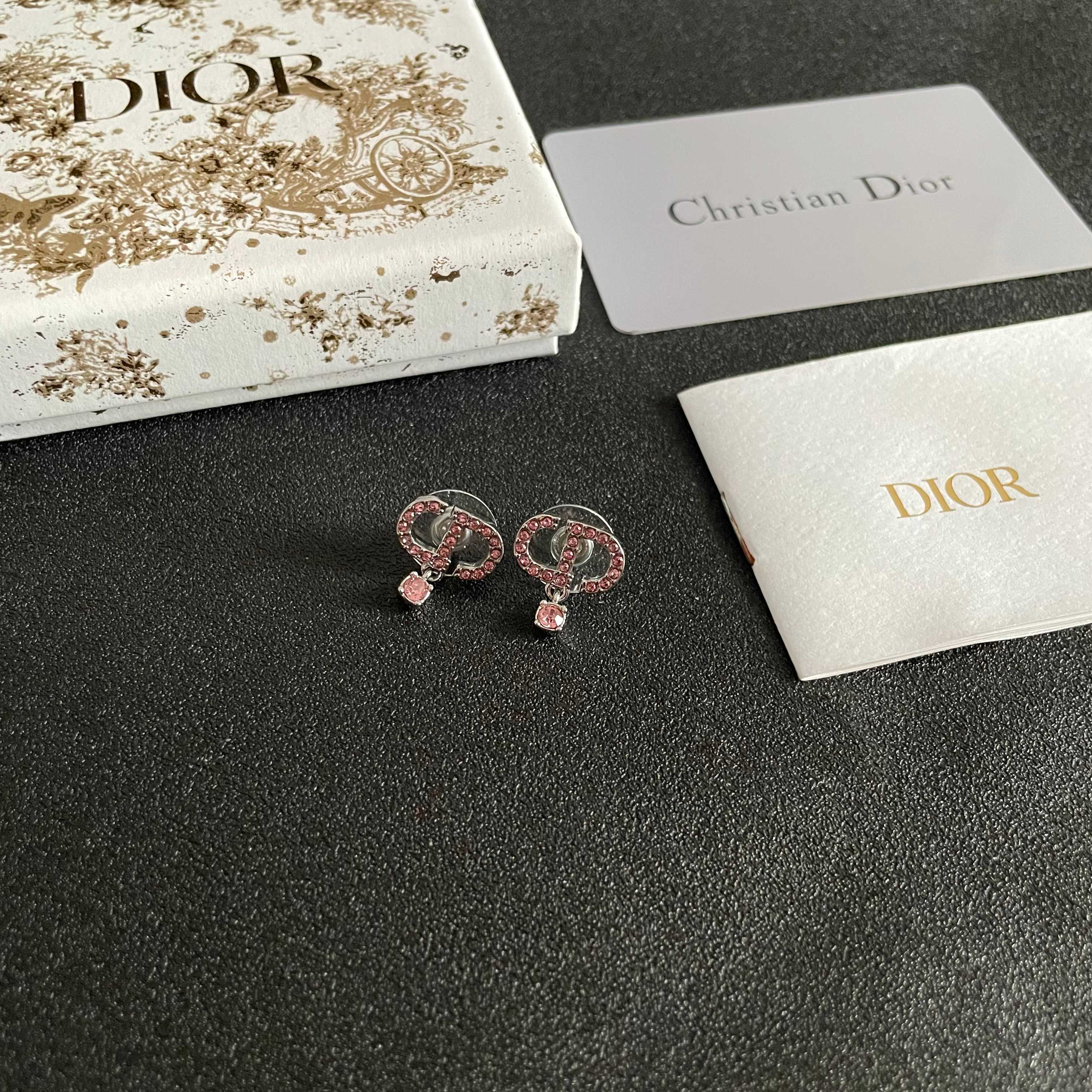 👑Dior 迪奥 中古 耳环 专柜一致上新 精选原版一致 黄铜材质 甜美气质高