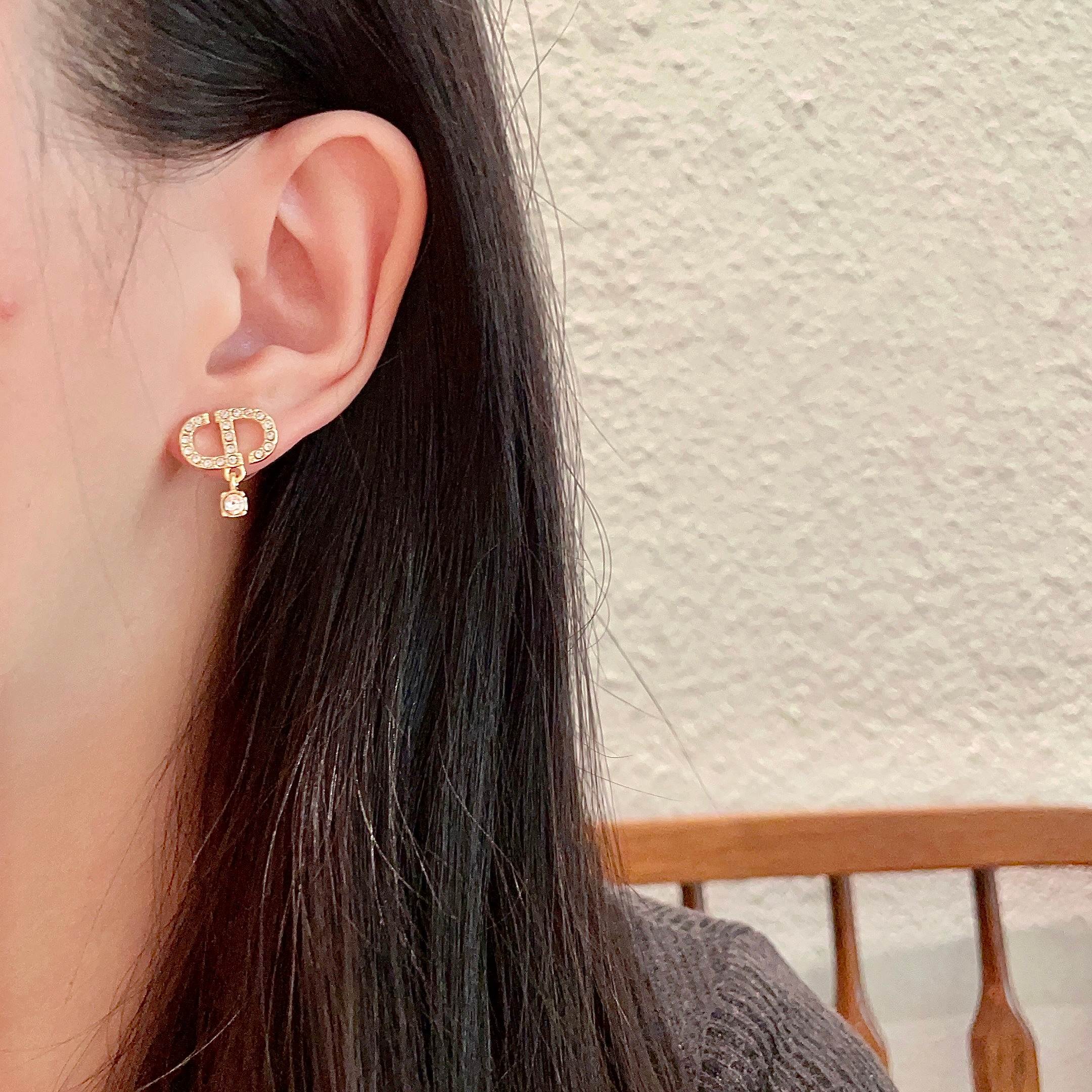 👑Dior 迪奥 中古 耳环 专柜一致上新 精选原版一致 黄铜材质 甜美气质高