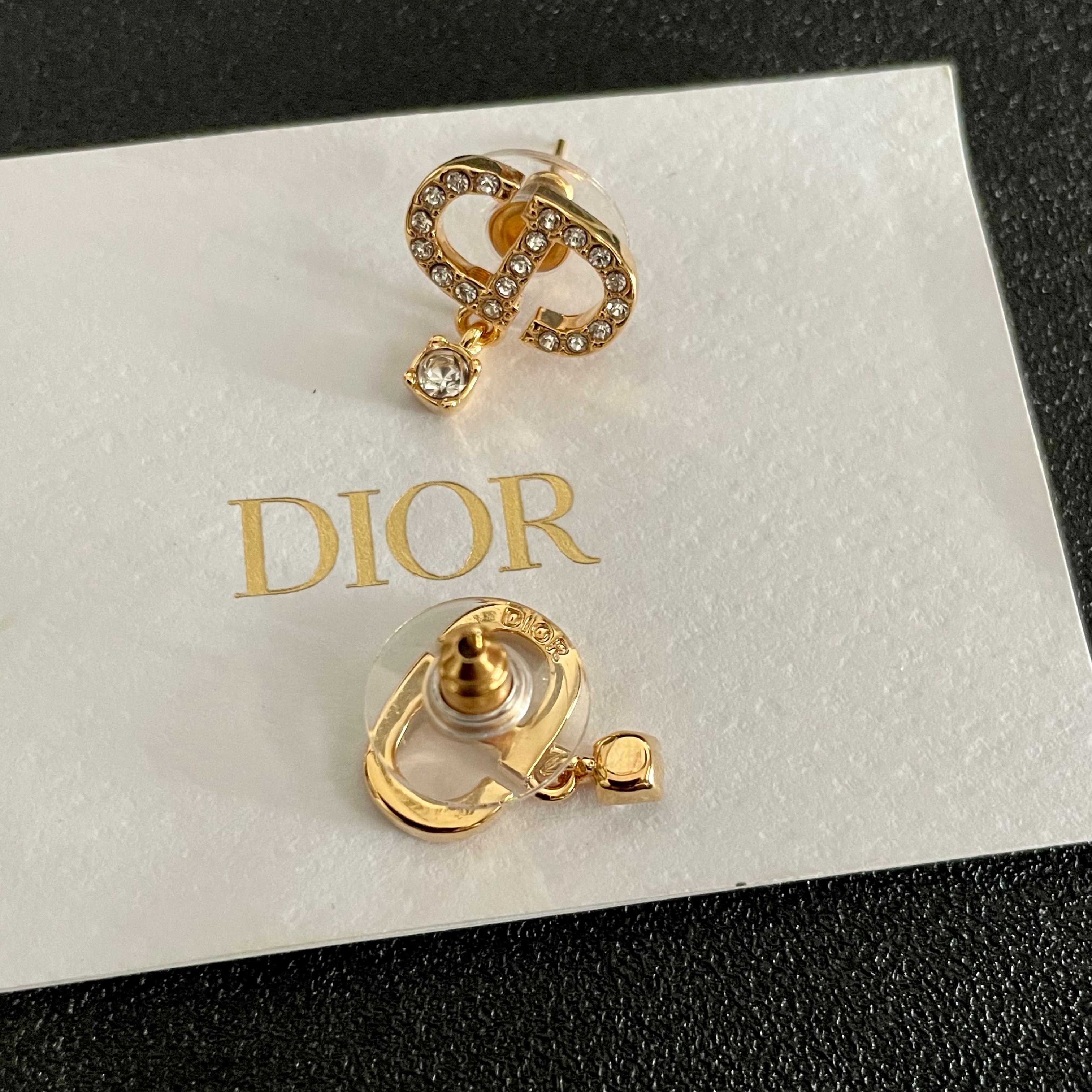 👑Dior 迪奥 中古 耳环 专柜一致上新 精选原版一致 黄铜材质 甜美气质高
