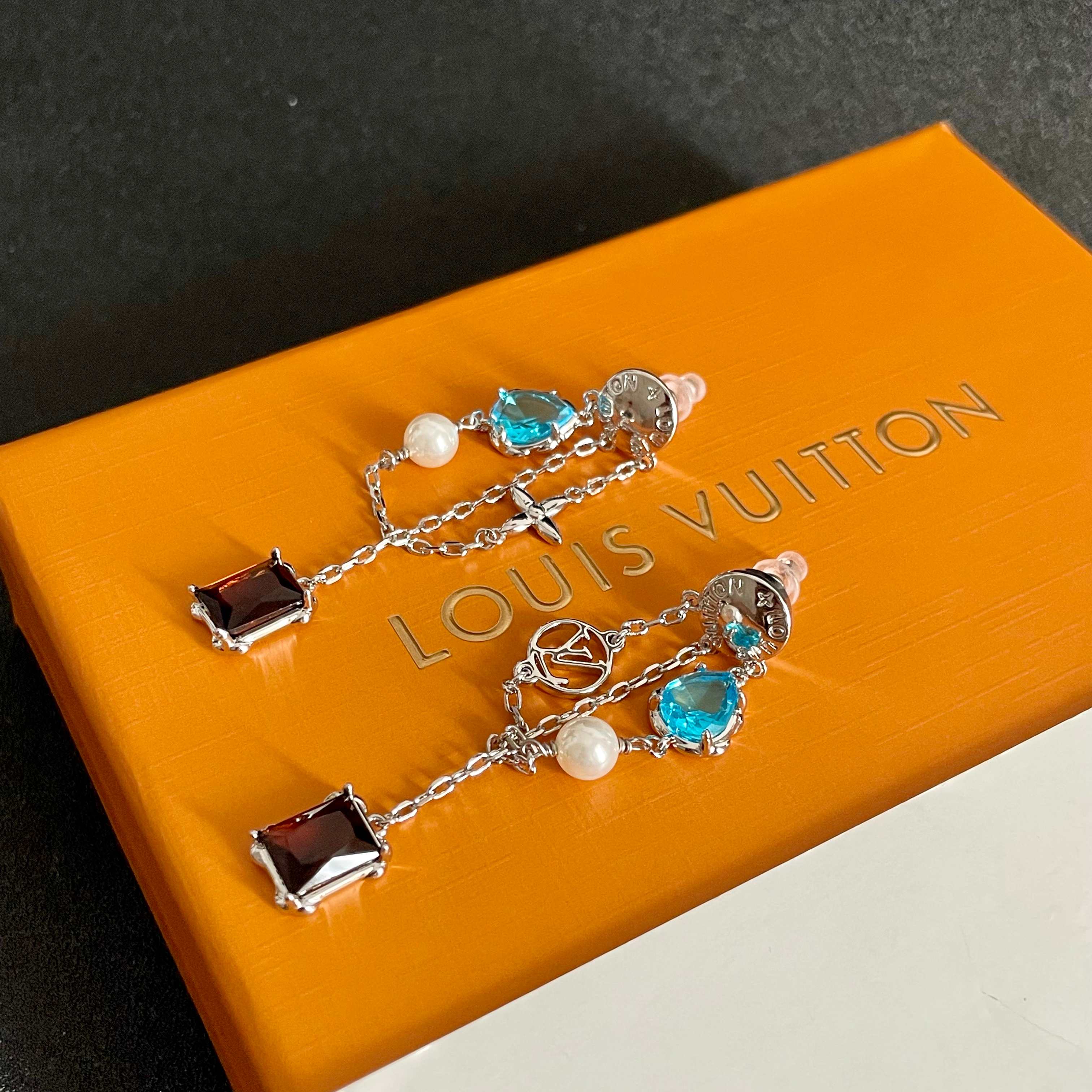 ‼️LV耳钉👍原版制作、原单货！✨🙆每一个细节媲美专柜正品，业内仅此一家全世界专柜自购正品打版，这样才能