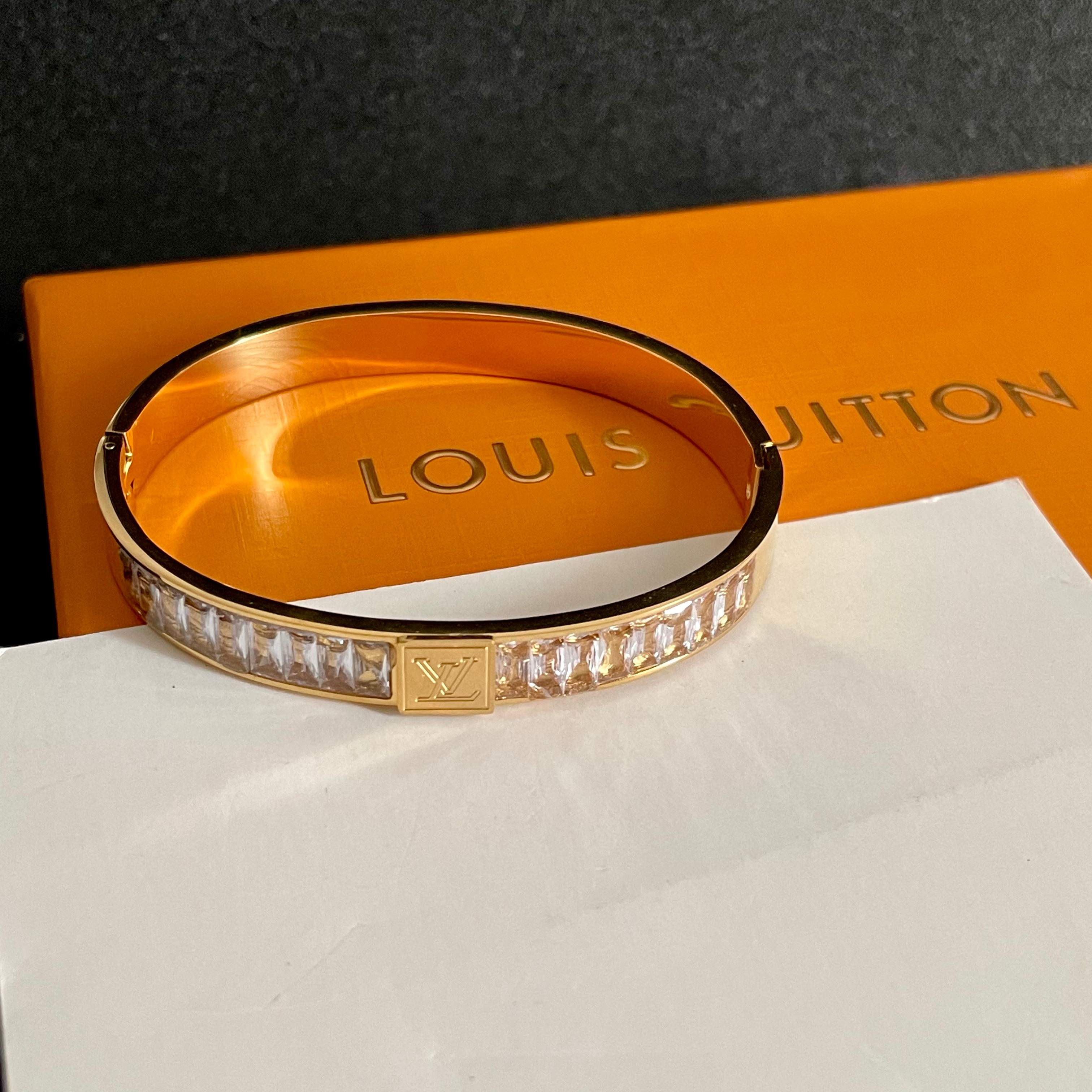 💥新品😍 原单货 LV镶钻手镯🔹🔹Louis Vuitton 路易威登 🔹专柜一致材质 火爆款出货 设计