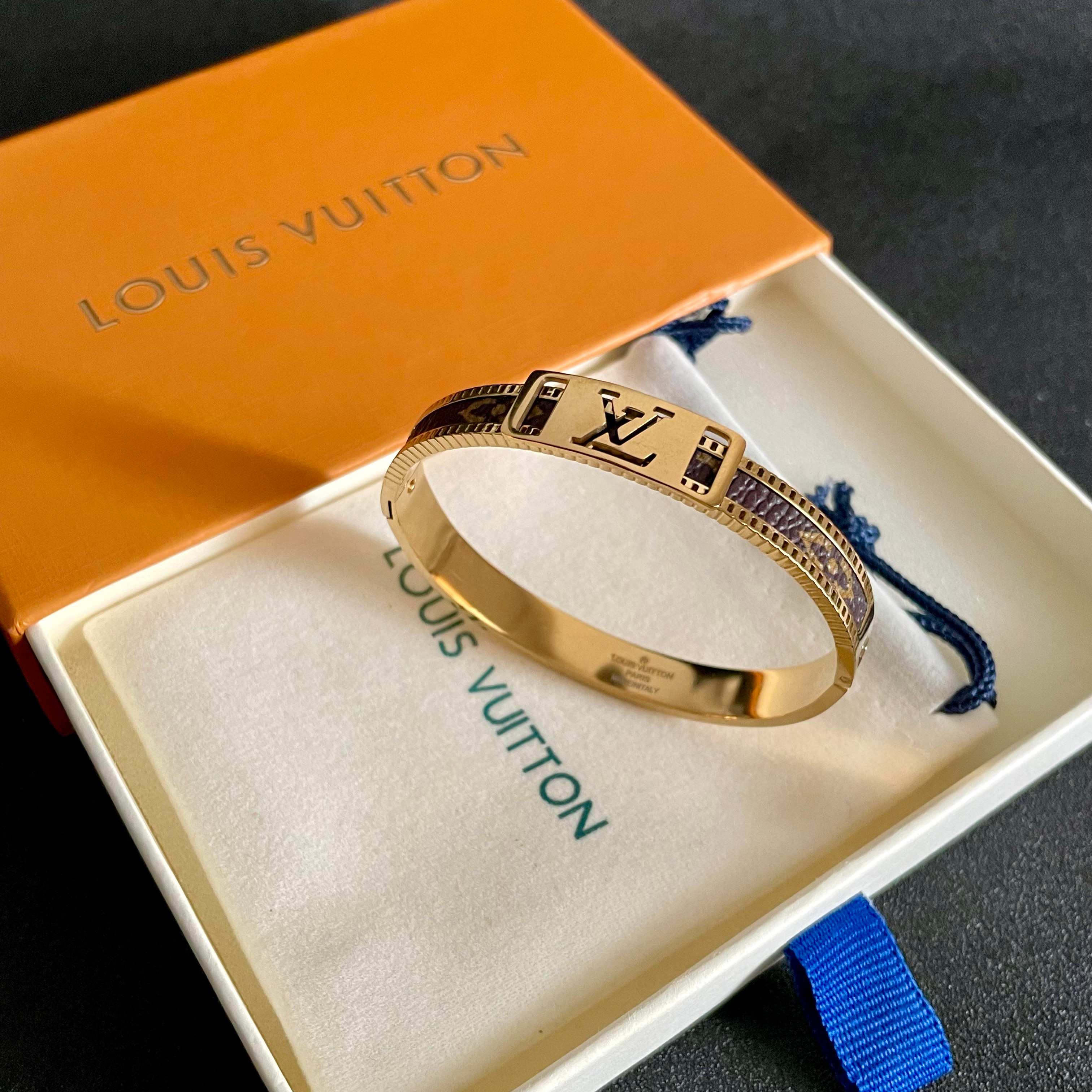 💥新品😍 原单货 LV中性款手镯🔹🔹Louis Vuitton 路易威登 🔹专柜一致材质 火爆款出货 设