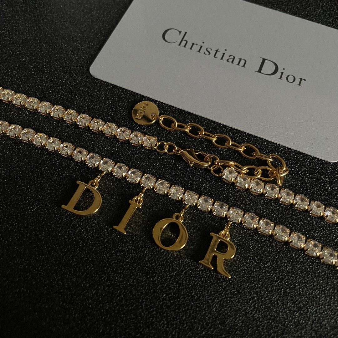 👑Dior 迪奥  中古 项链 专柜一致上新 精选原版一致 黄铜材质 甜美气质高雅.