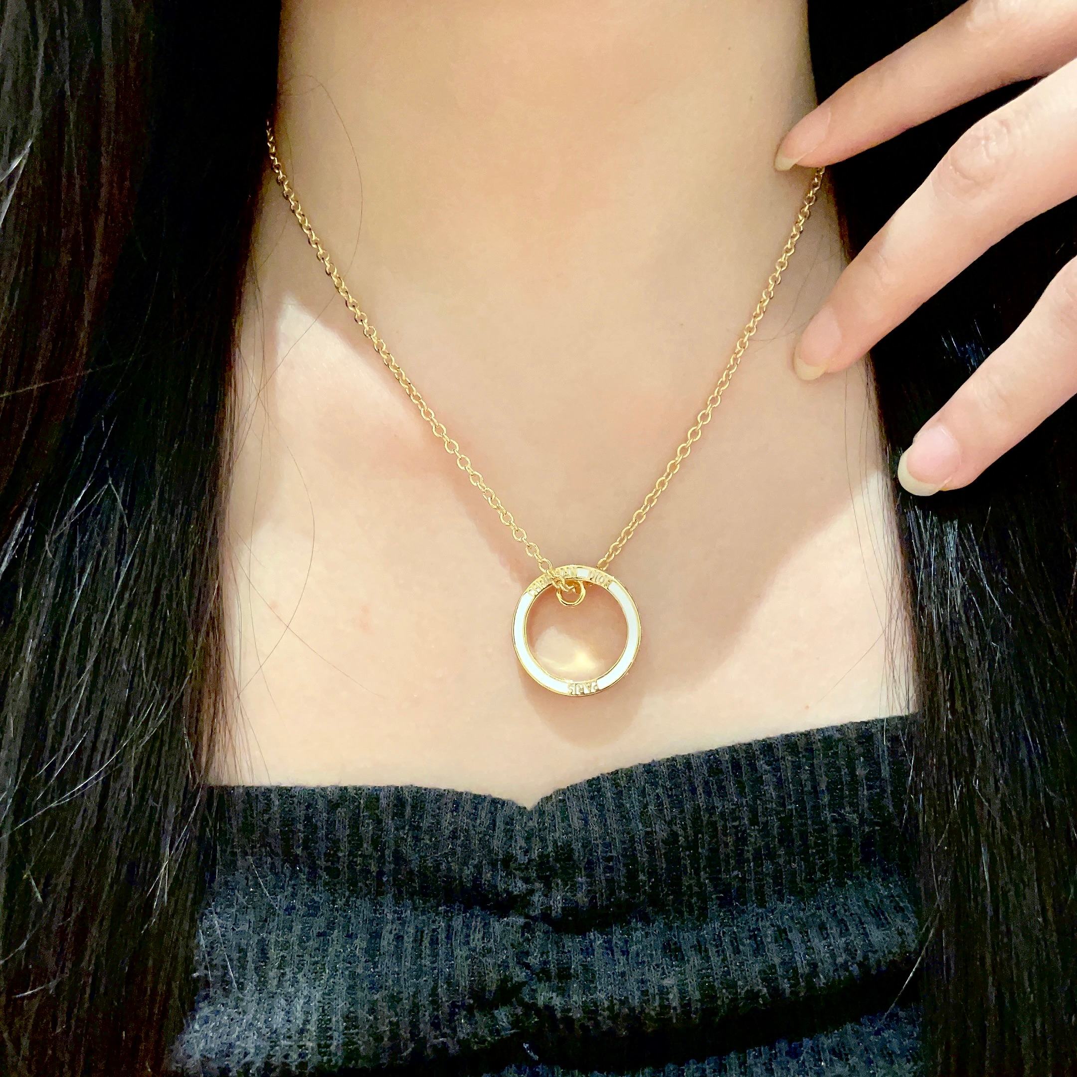 👑Dior 迪奥  中古 项链 专柜一致上新 精选原版一致 黄铜材质 甜美气质高雅.