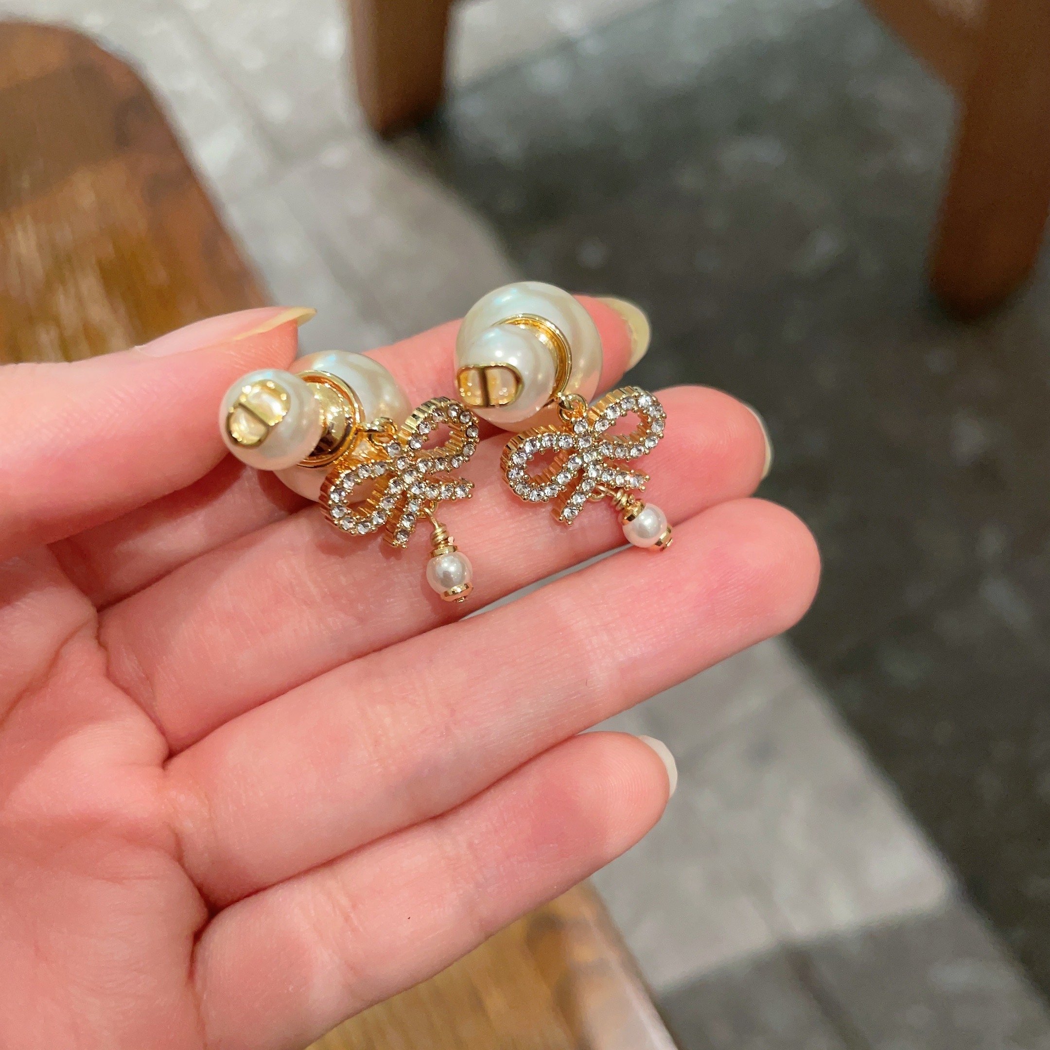👑Dior 迪奥 中古 耳环 专柜一致上新 精选原版一致 黄铜材质 甜美气质高