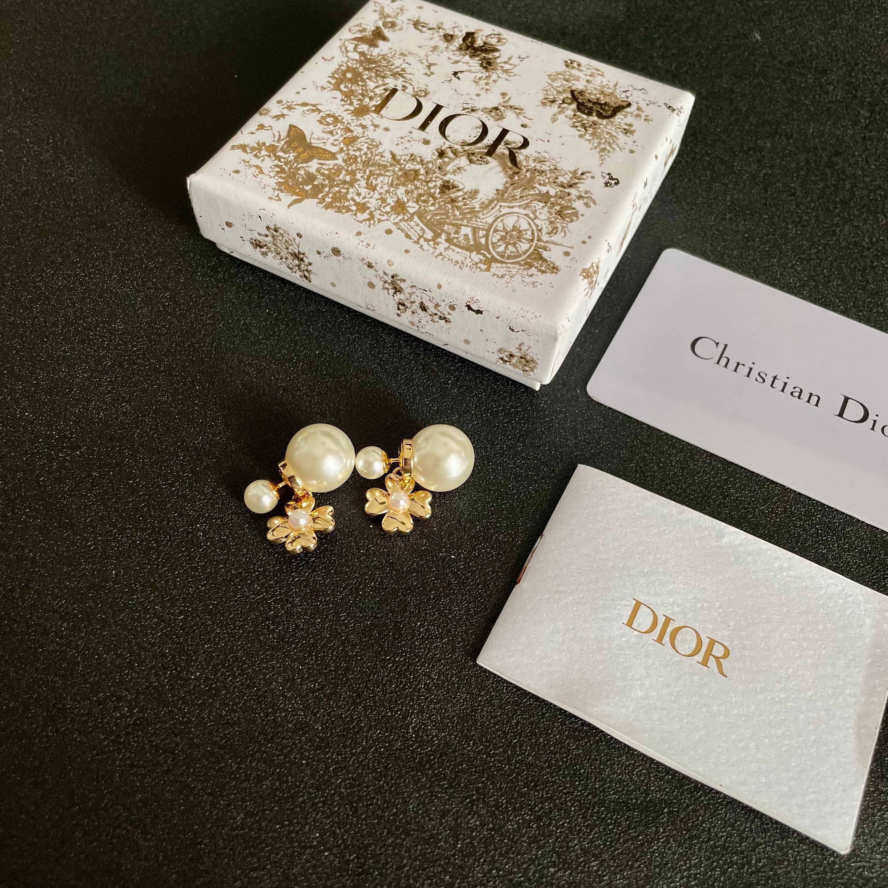 👑Dior 迪奥 中古 耳环 专柜一致上新 精选原版一致 黄铜材质 甜美气质高