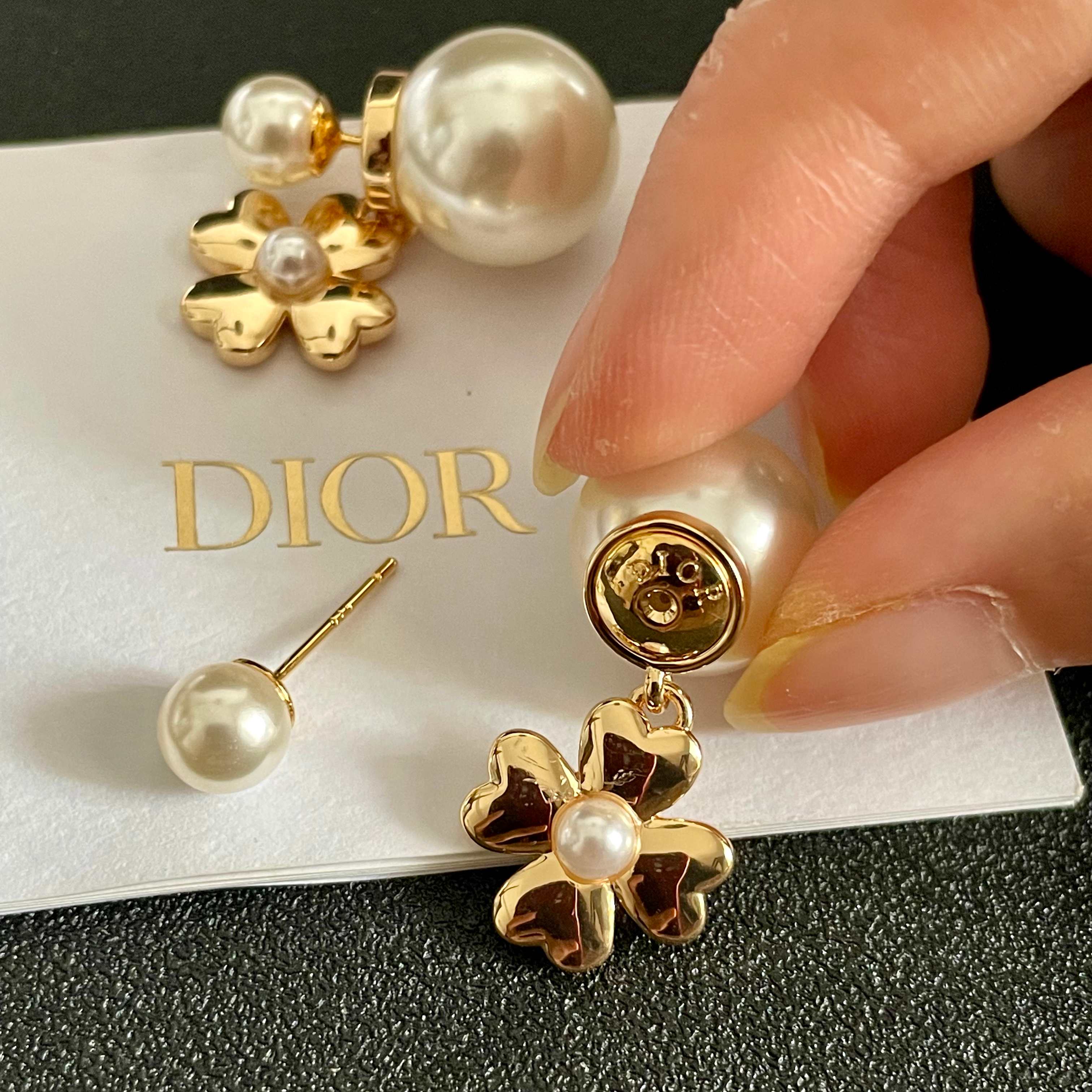 👑Dior 迪奥 中古 耳环 专柜一致上新 精选原版一致 黄铜材质 甜美气质高