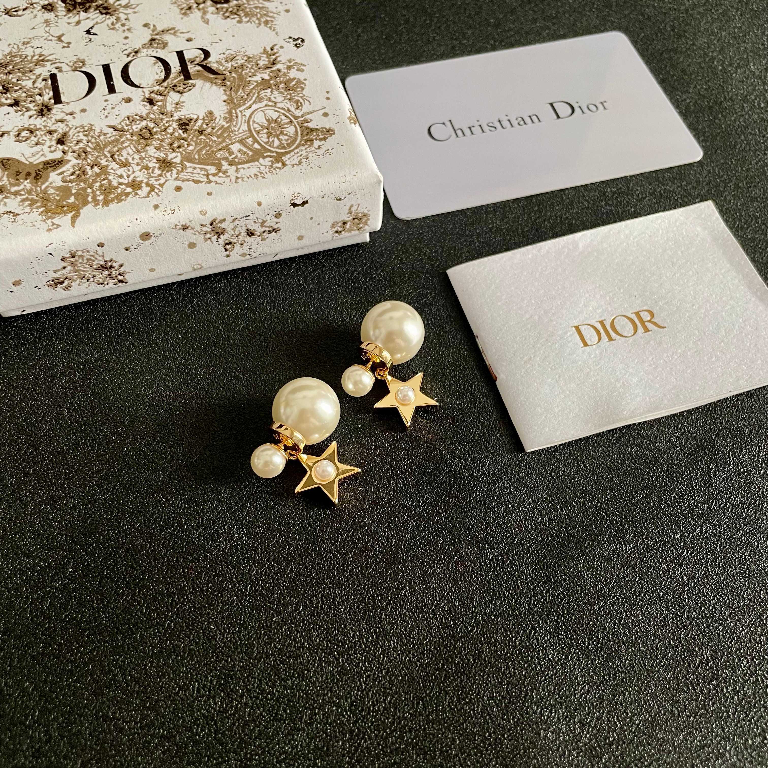👑Dior 迪奥 中古 耳环 专柜一致上新 精选原版一致 黄铜材质 甜美气质高