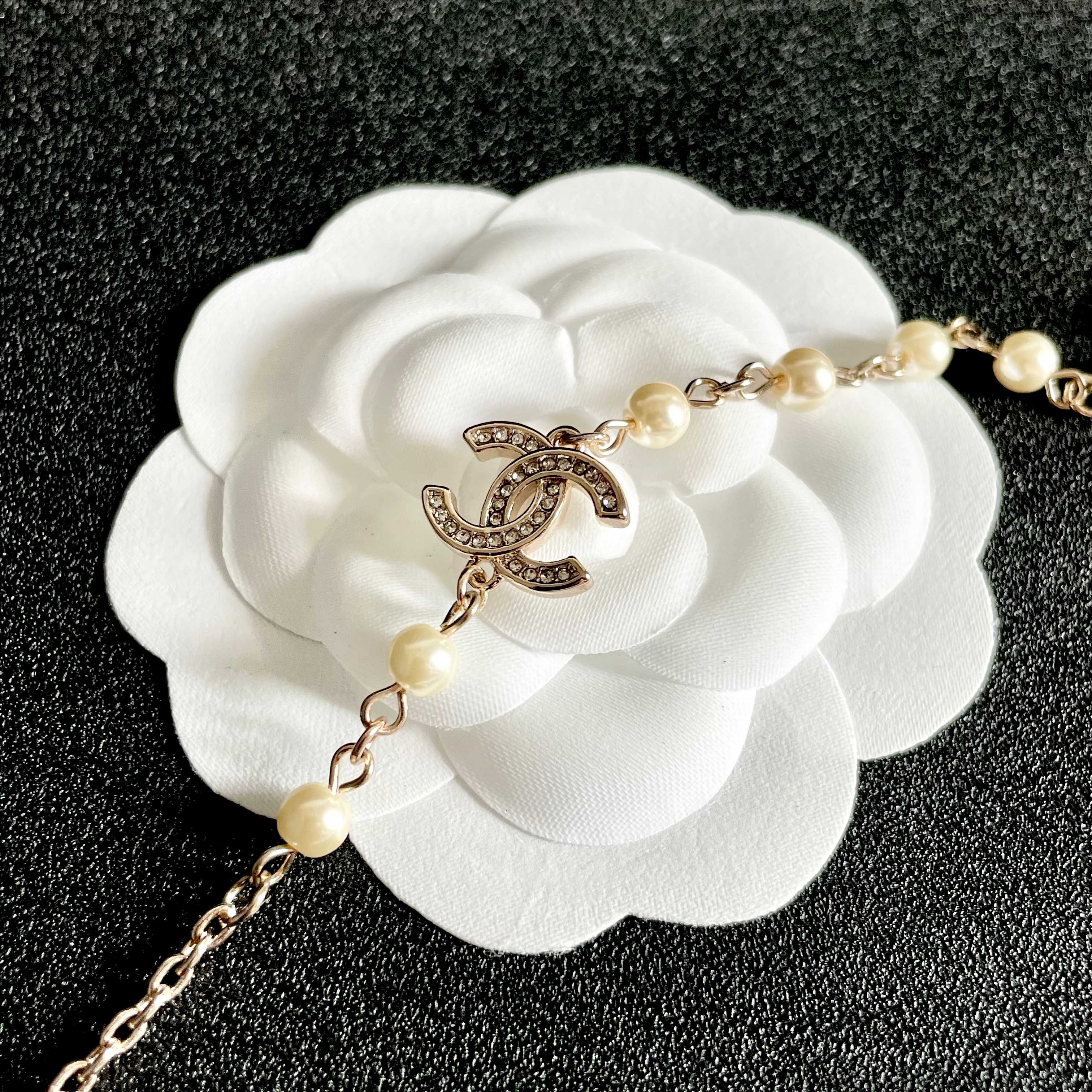  Chanel香奈儿 中古 项链👀小香家的款式真心无需多介绍😘🎶每一款都超好看，精致大方，非常显气质