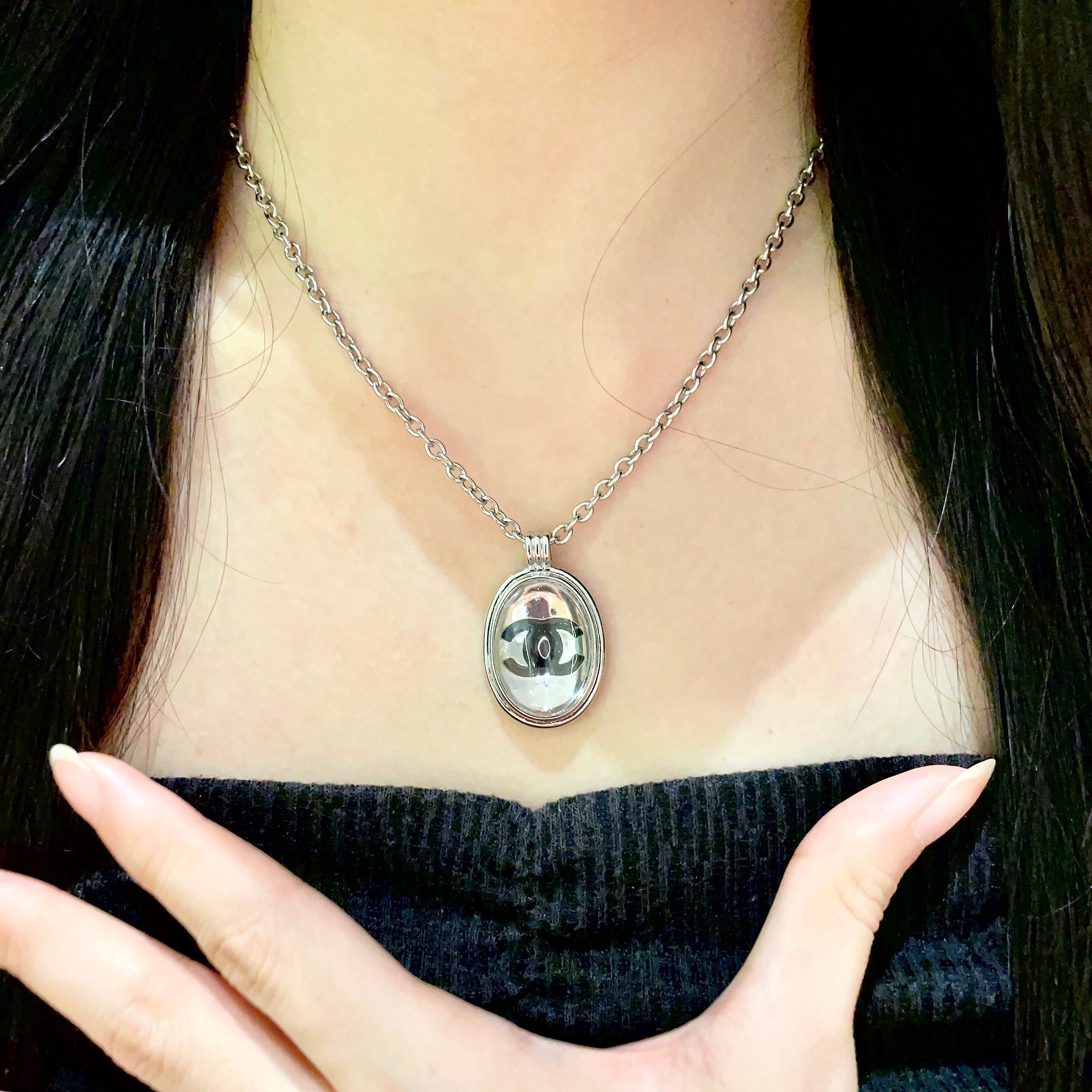  Chanel香奈儿 中古 项链👀小香家的款式真心无需多介绍😘🎶每一款都超好看，精致大方，非常显气质