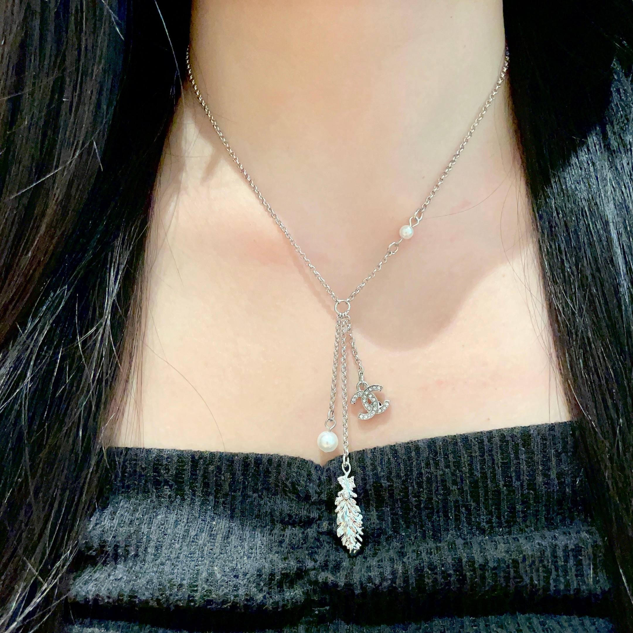  Chanel香奈儿 中古 项链👀小香家的款式真心无需多介绍😘🎶每一款都超好看，精致大方，非常显气质.
