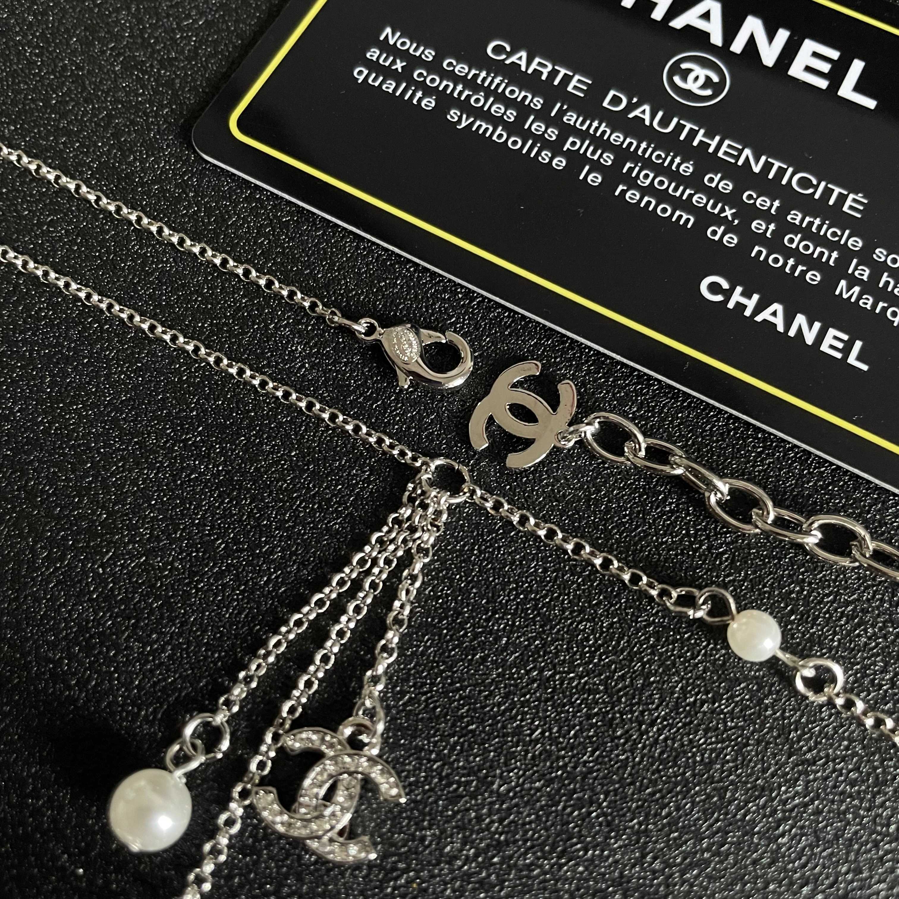  Chanel香奈儿 中古 项链👀小香家的款式真心无需多介绍😘🎶每一款都超好看，精致大方，非常显气质.