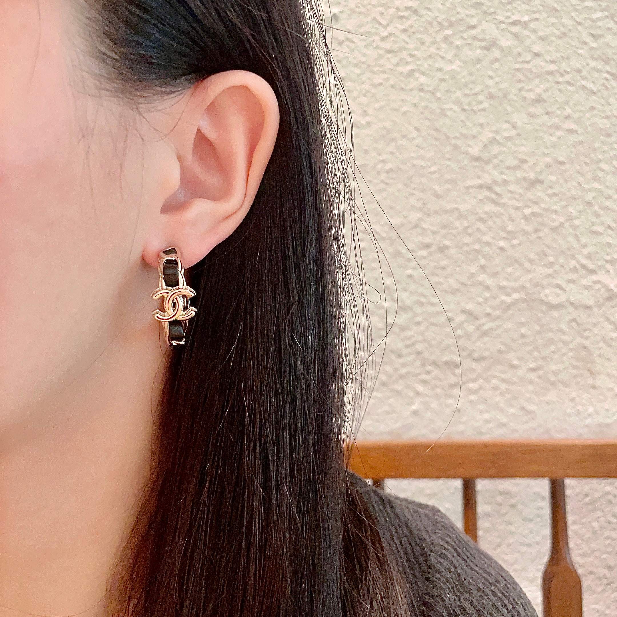  Chanel香奈儿 中古 双C耳钉👀原版复刻logo 小香家的款式真心无需多介绍😘🎶每一款都超好看，精