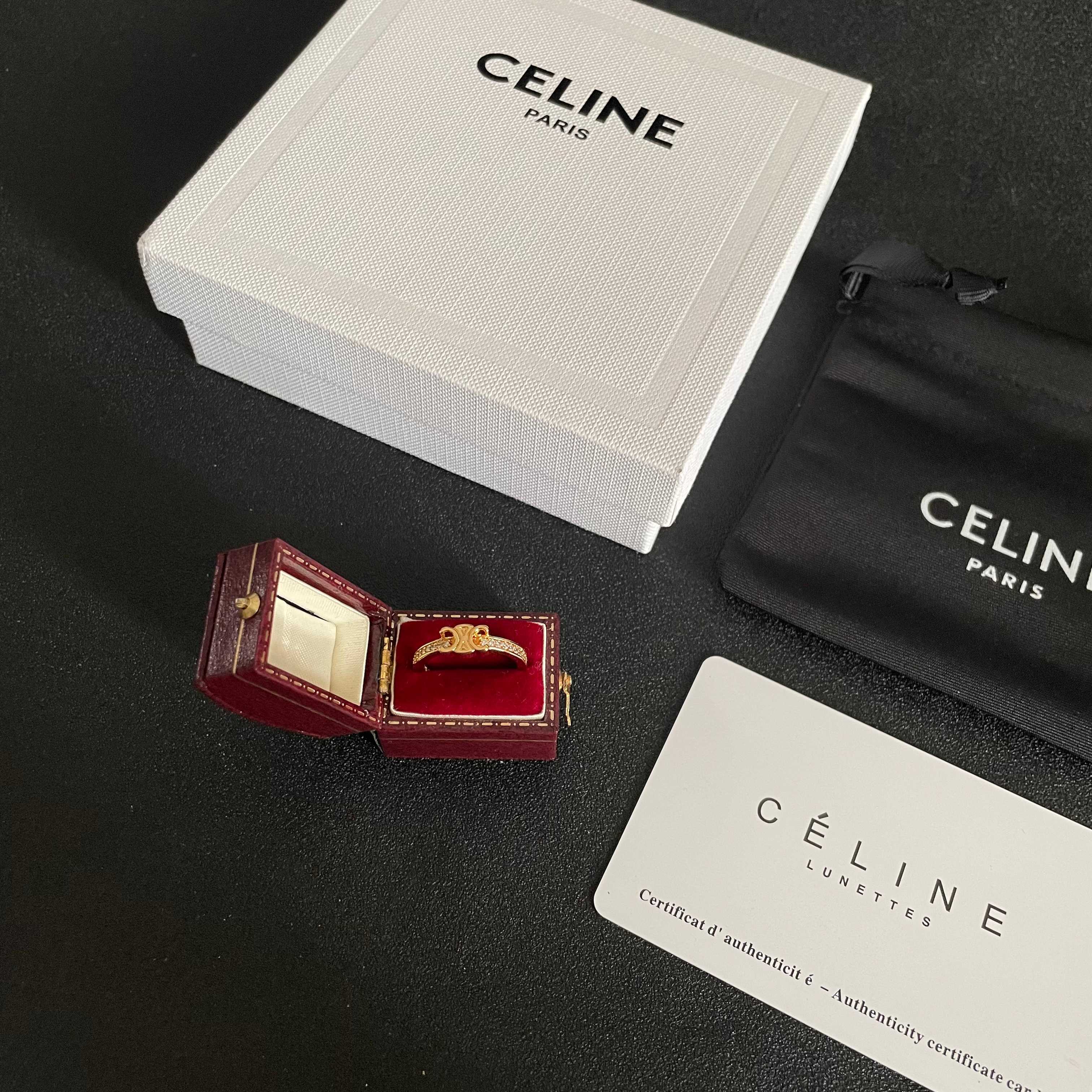 P220 Celine, Celine, Celine, the ring, has been a bold design of a stylist in fashion - 图片 5