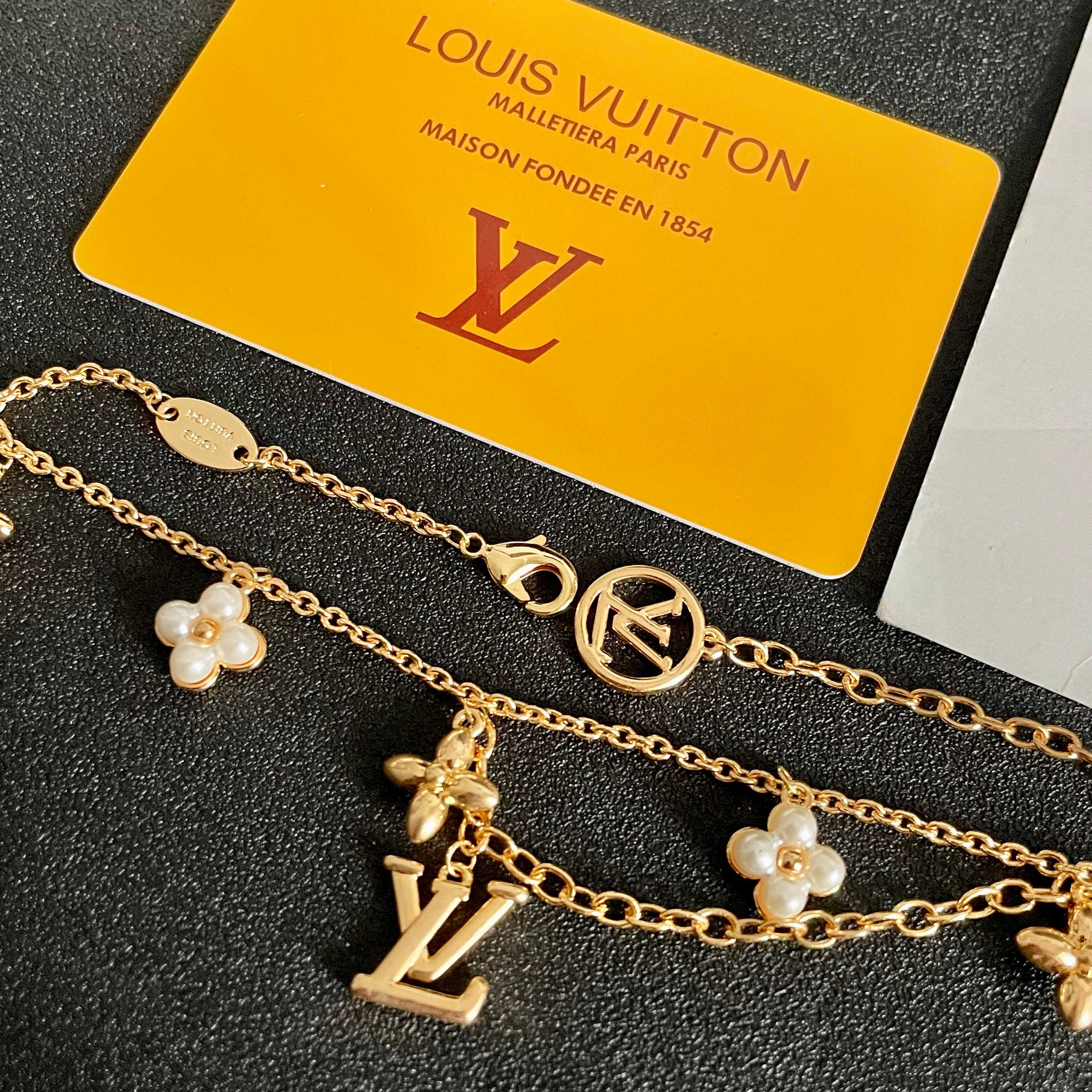 💥💥Louis Vuitton 路易威登 设计独特 (用LV经典之作图形理念)👋好看🧚‍♀️手链链 超级