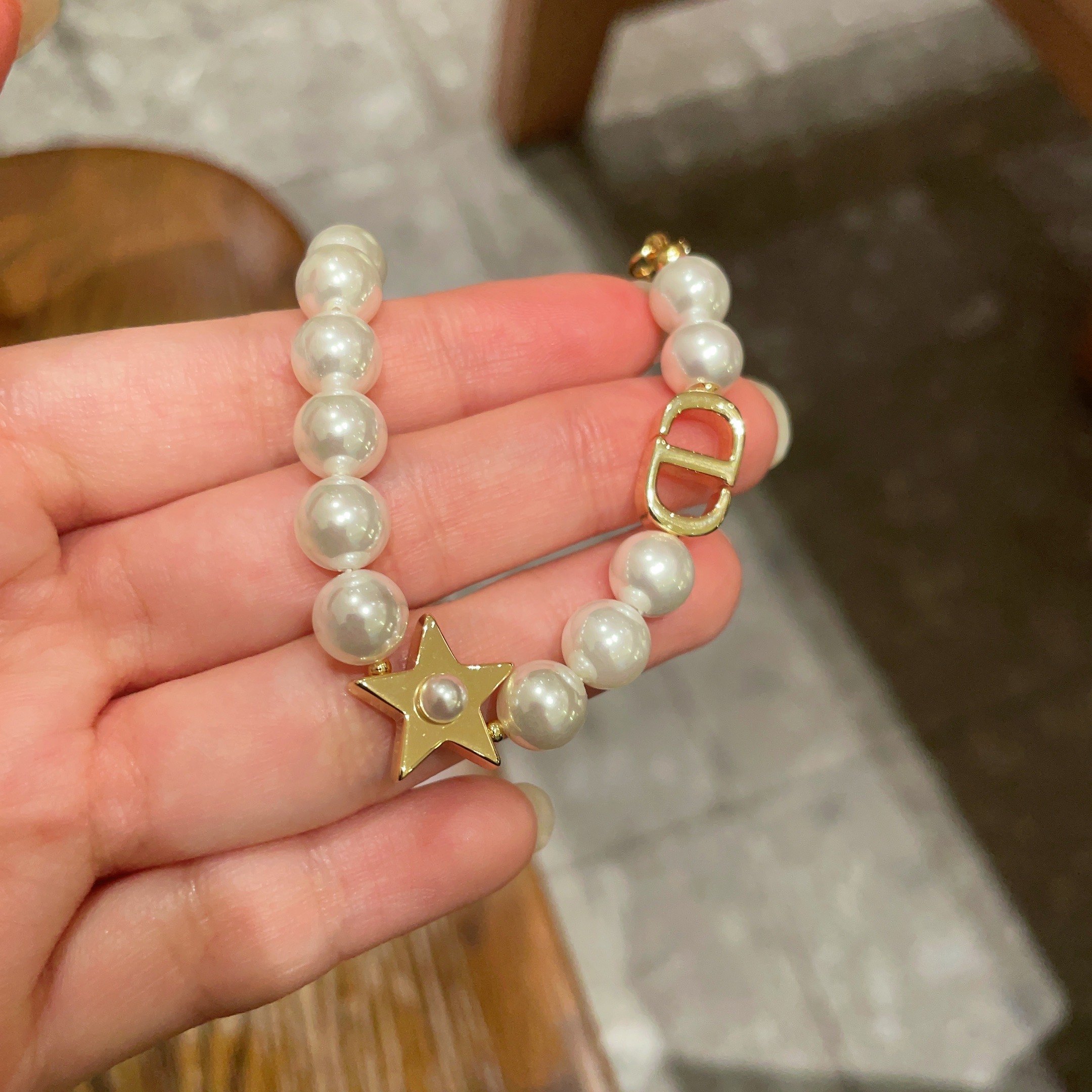 👑Dior 迪奥  中古 手链 专柜一致上新 精选原版一致 黄铜材质 甜美气质高雅.