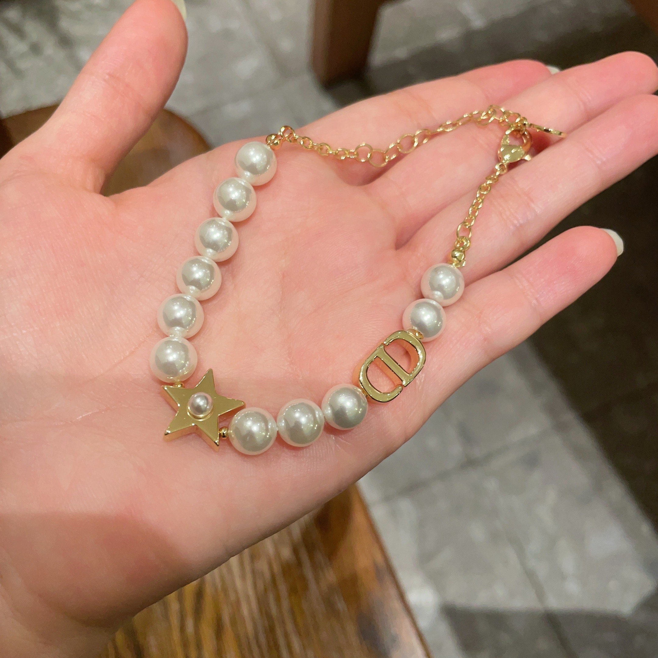 👑Dior 迪奥  中古 手链 专柜一致上新 精选原版一致 黄铜材质 甜美气质高雅.
