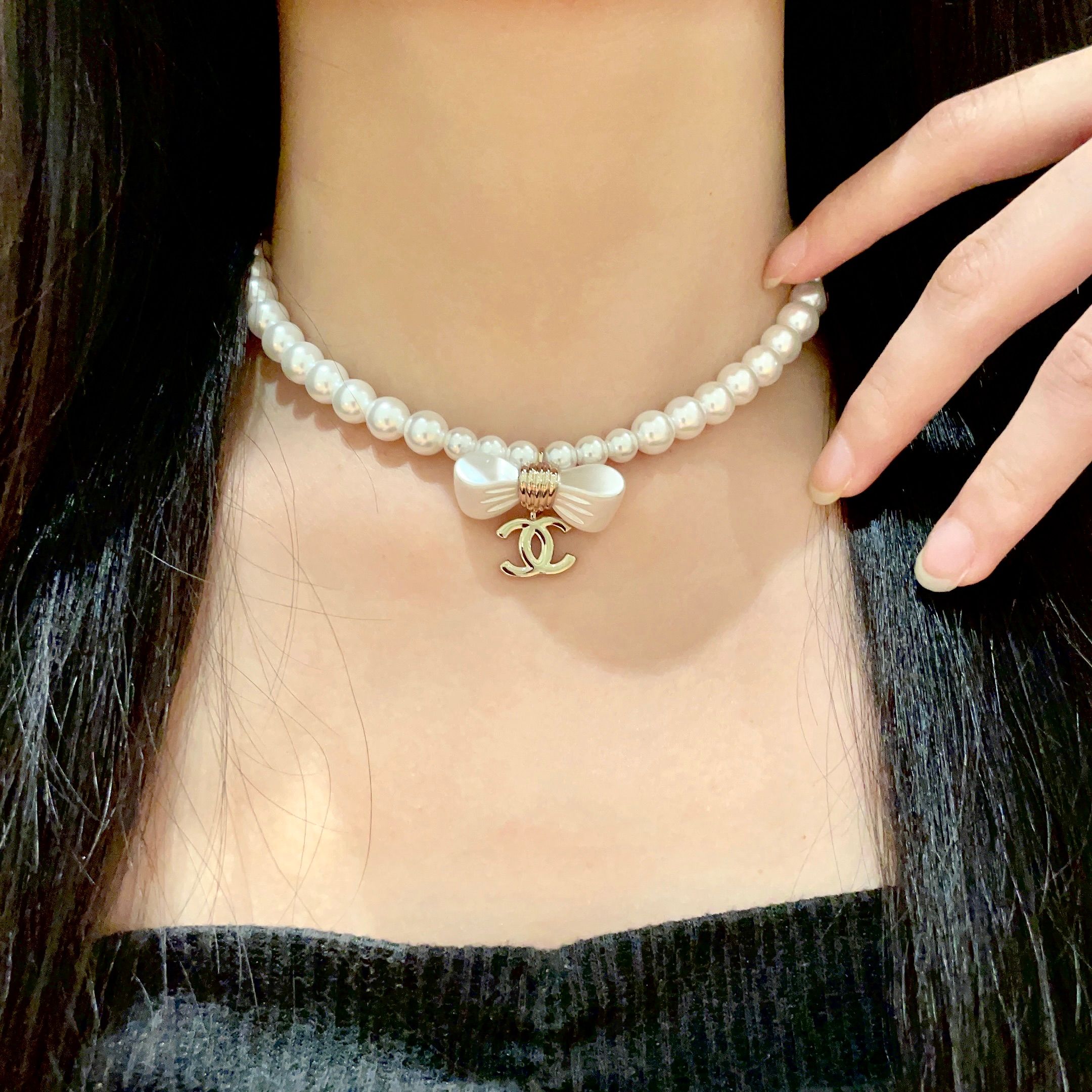  Chanel香奈儿 中古 项链👀小香家的款式真心无需多介绍😘🎶每一款都超好看，精致大方，非常显气质。