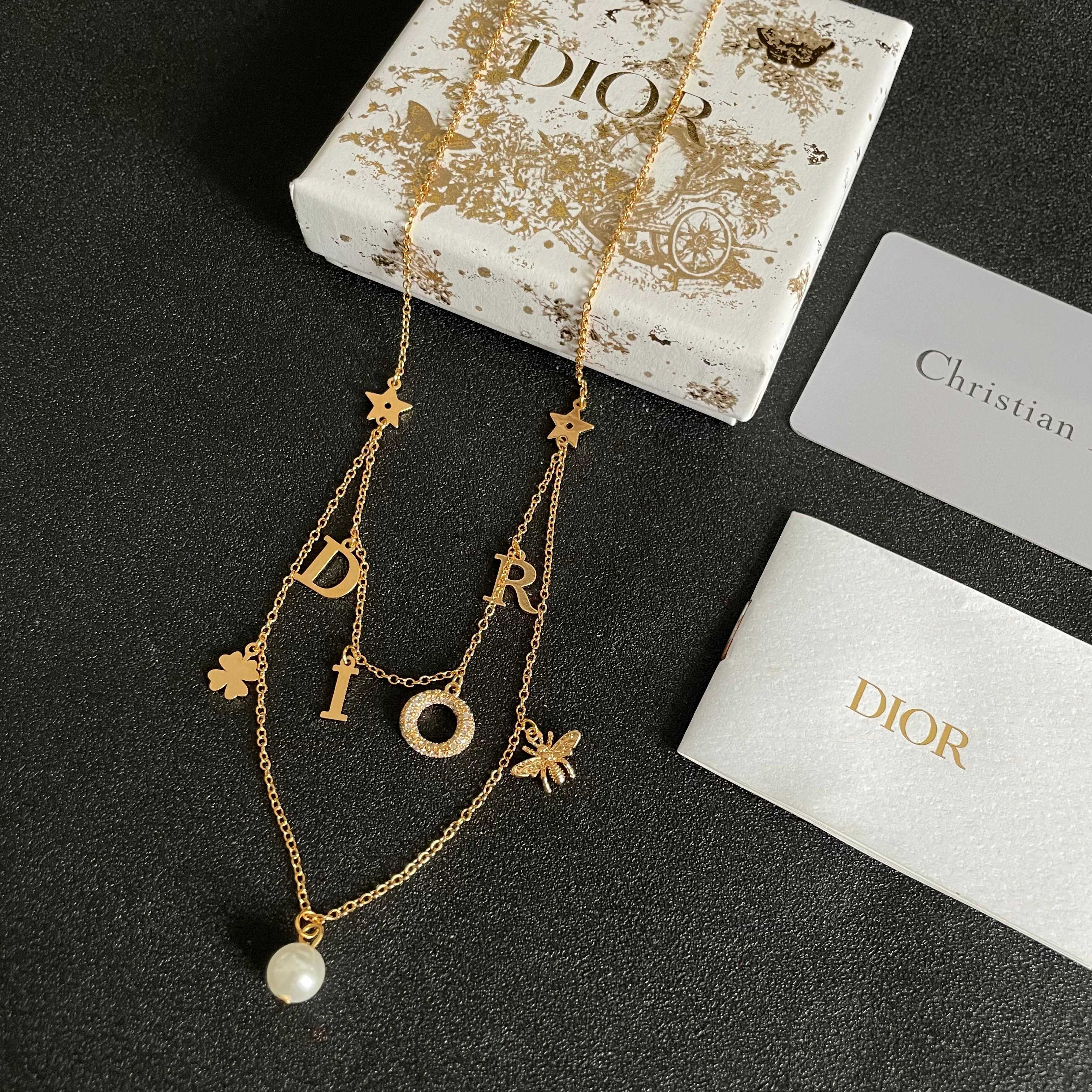 👑Dior 迪奥  中古 项链 专柜一致上新 精选原版一致 黄铜材质 甜美气质高雅.