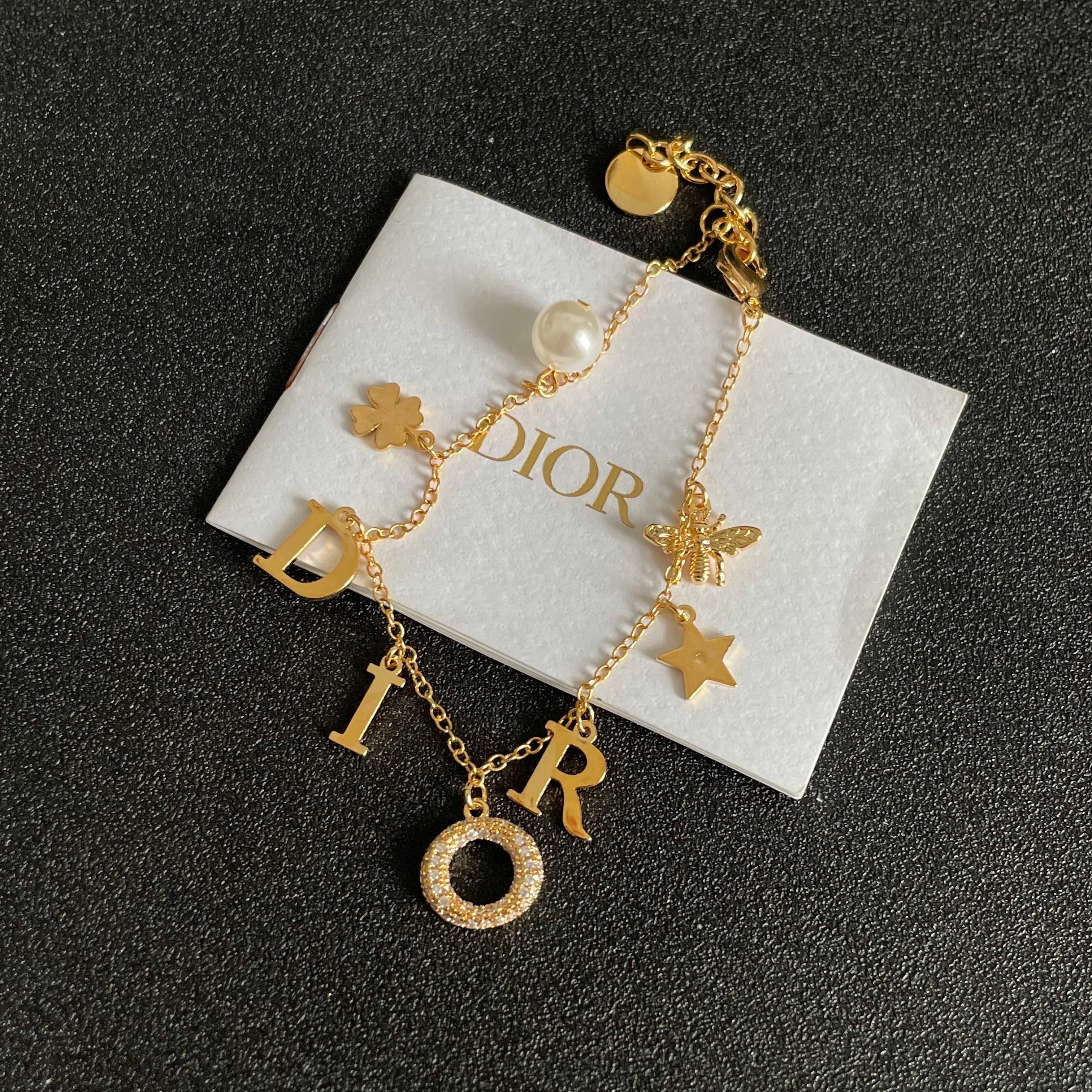 👑Dior 迪奥  手链 精选原版一致 黄铜材质 甜美气质高雅。