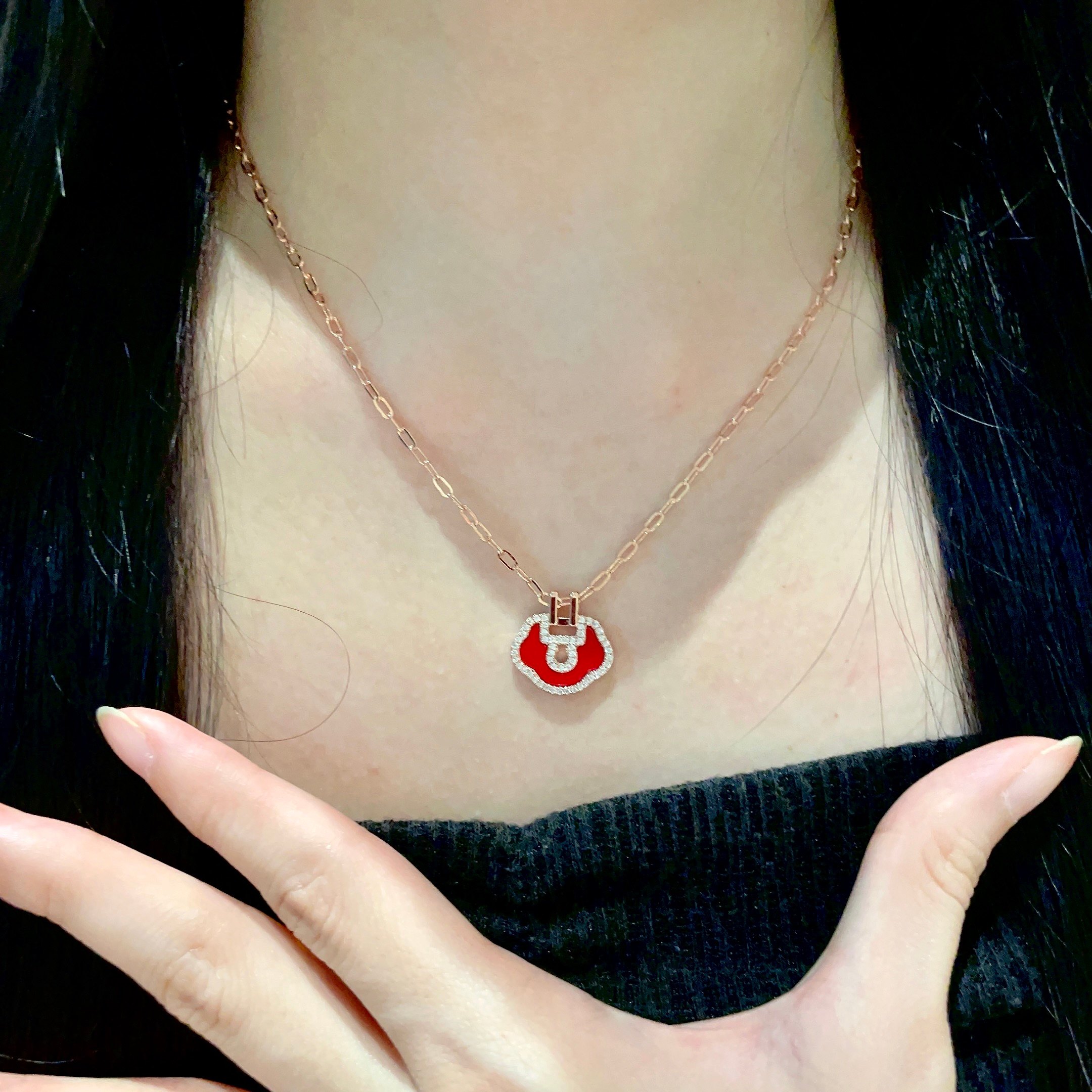  麒麟mini如意项链✨时尚与传统相结合的一款💓不会满大街撞款的小精品，非常夺目，精巧别致，很吸睛！手工