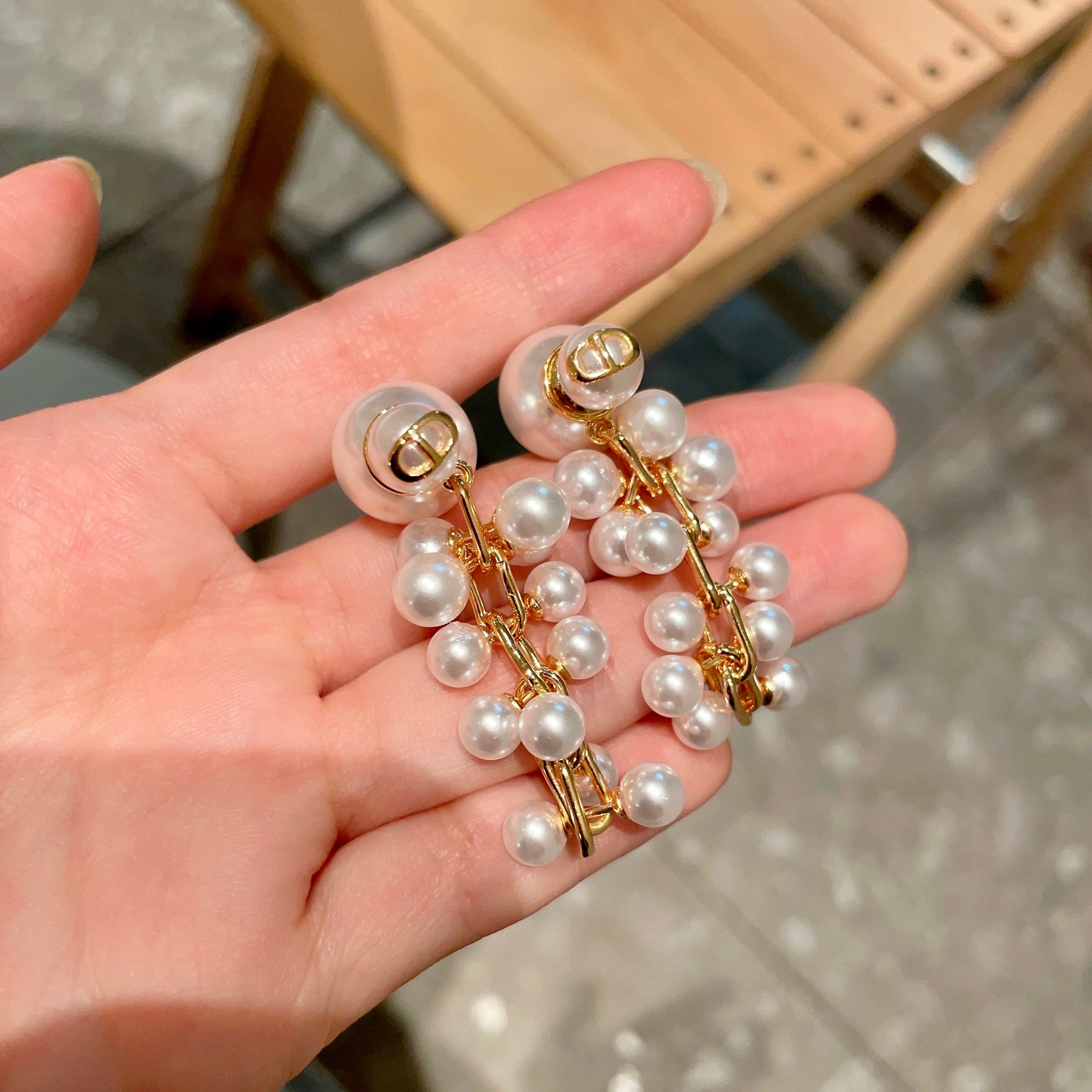 👑Dior 迪奥 中古 耳环 专柜一致上新 精选原版一致 黄铜材质 甜美气质高