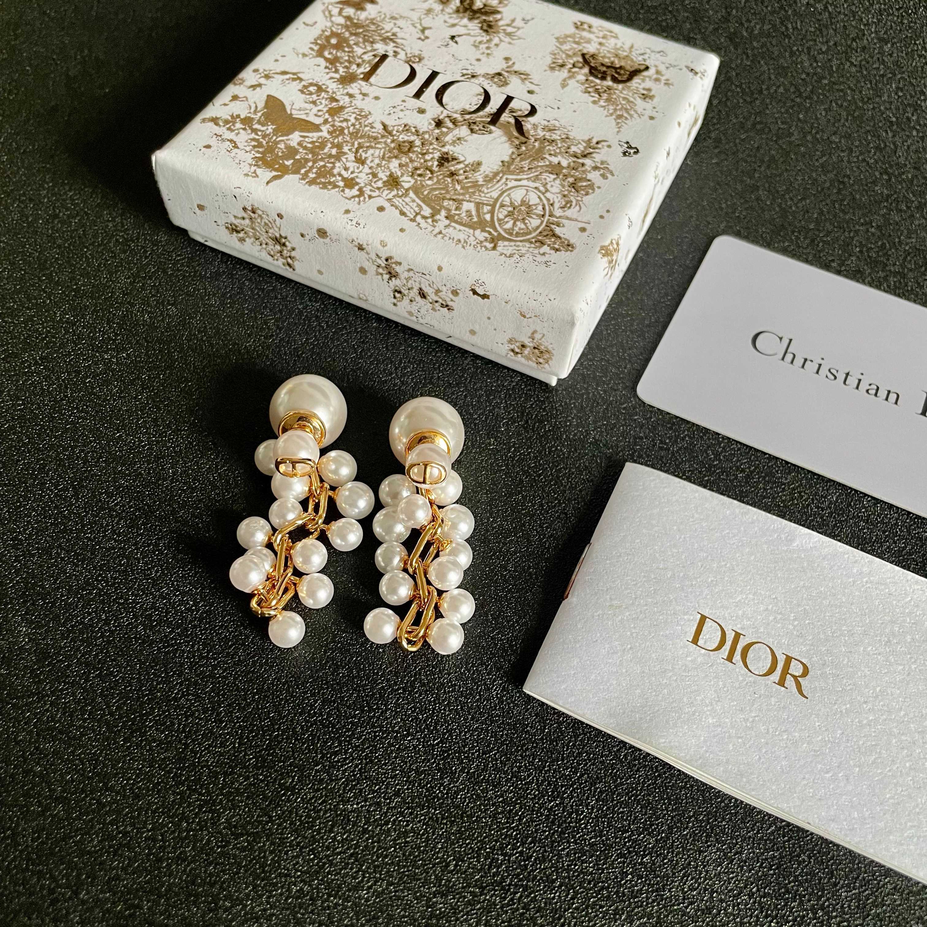 👑Dior 迪奥 中古 耳环 专柜一致上新 精选原版一致 黄铜材质 甜美气质高