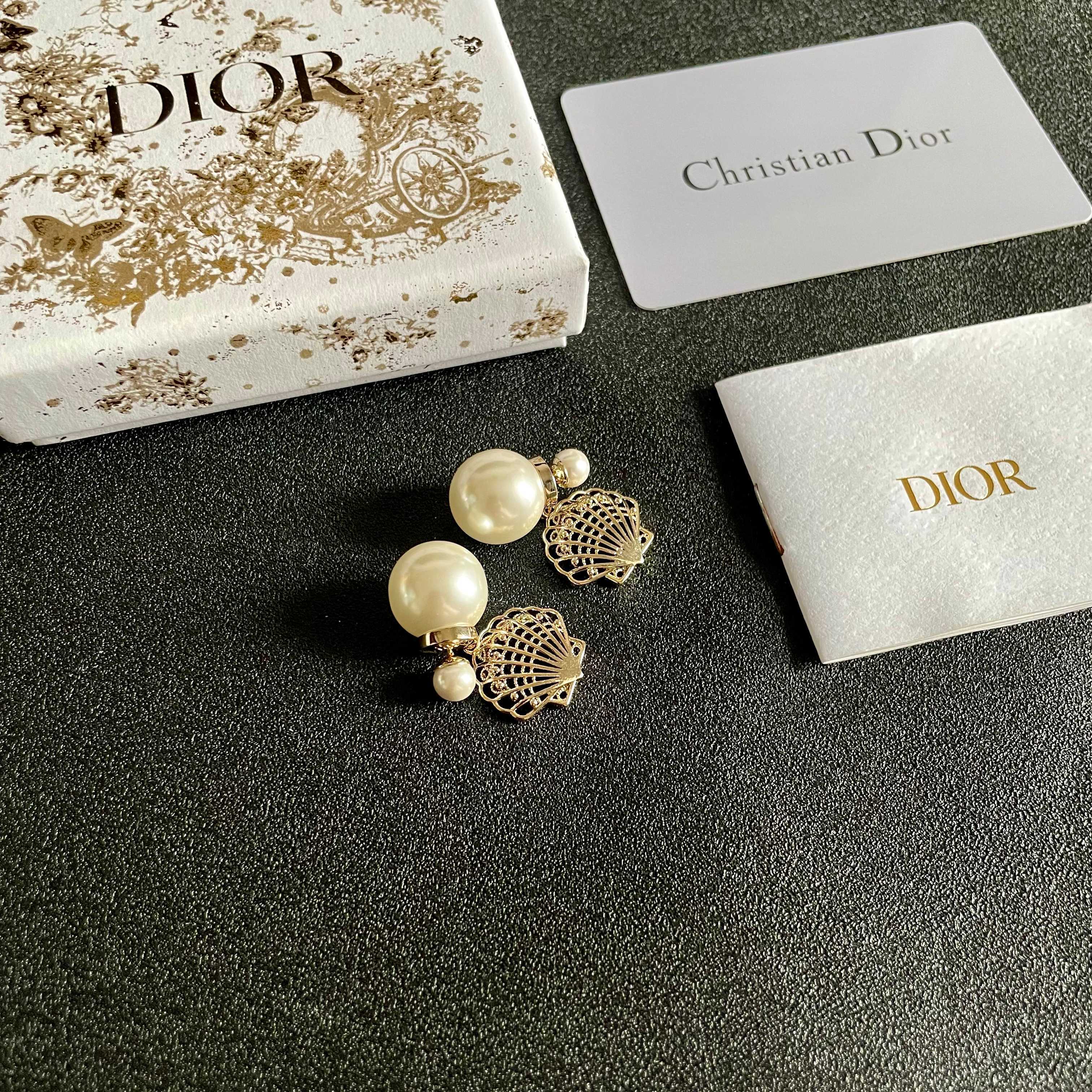 👑Dior 迪奥 中古 耳环 专柜一致上新 精选原版一致 黄铜材质 甜美气质高