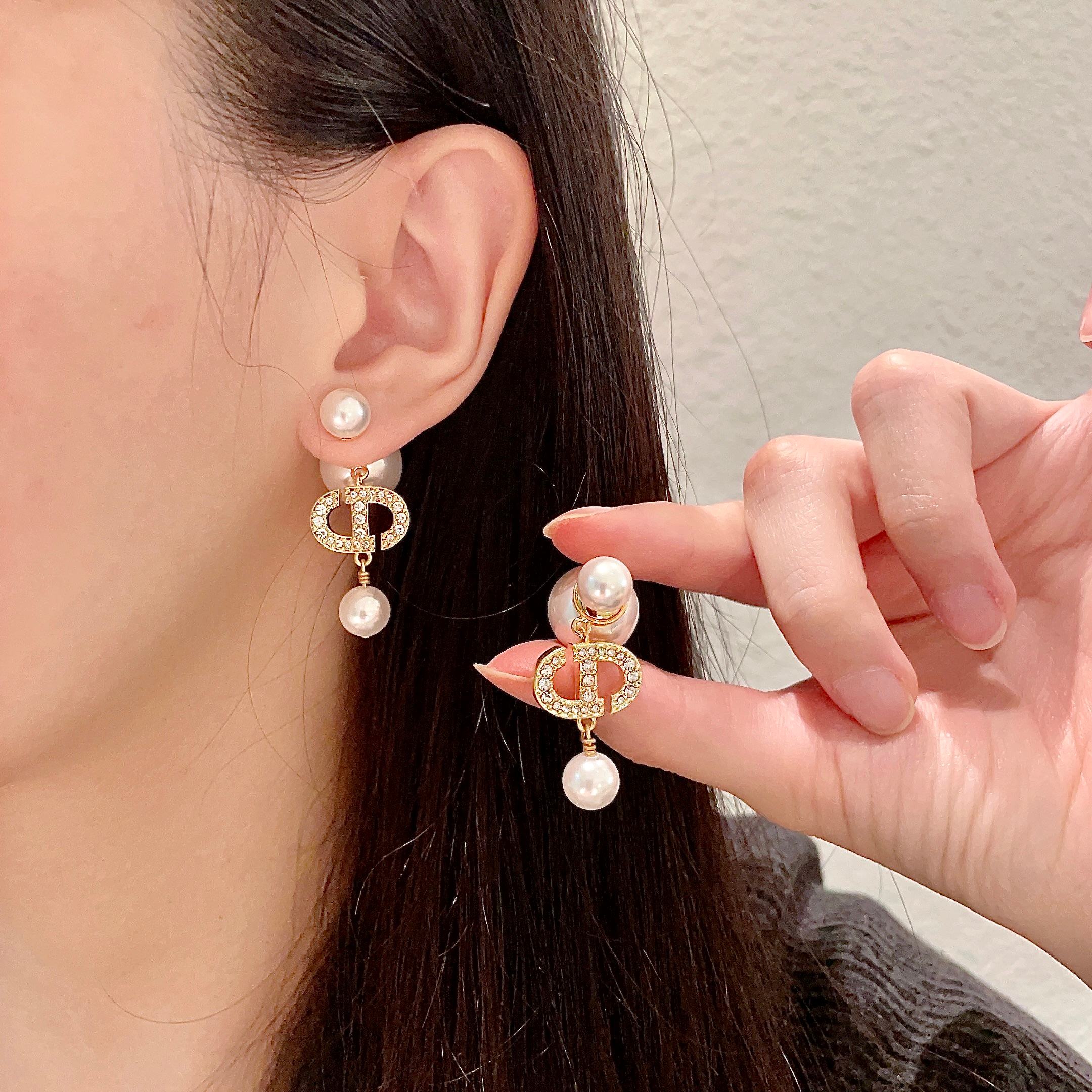👑Dior 迪奥 中古 耳环 专柜一致上新 精选原版一致 黄铜材质 甜美气质高